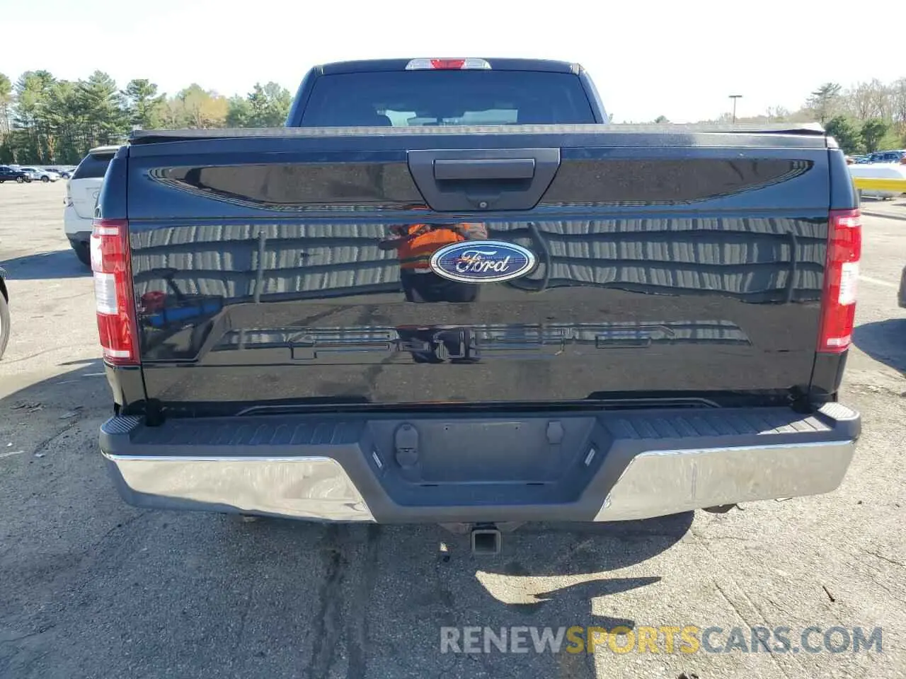 6 Photograph of a damaged car 1FTEX1EB4KKE43566 FORD F-150 2019