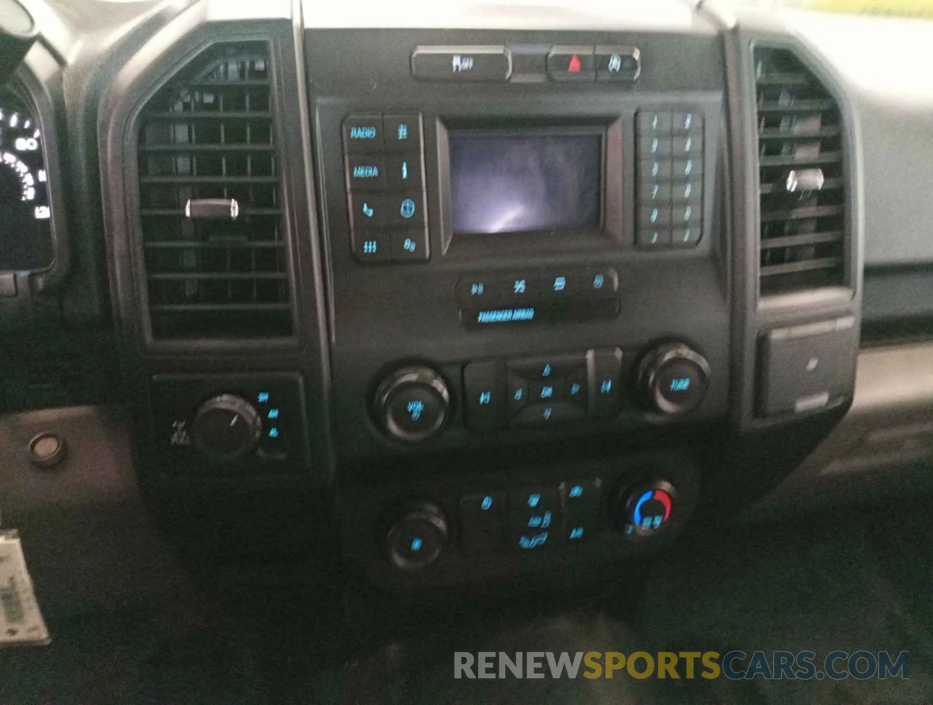 10 Фотография поврежденного автомобиля 1FTEX1EB6KKE74978 FORD F-150 2019