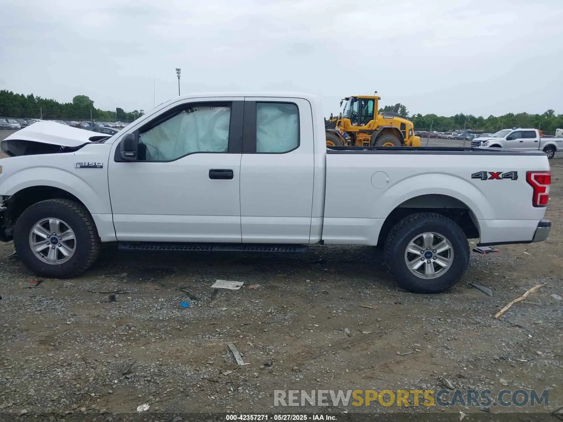 14 Photograph of a damaged car 1FTEX1EB7KFC60980 FORD F-150 2019