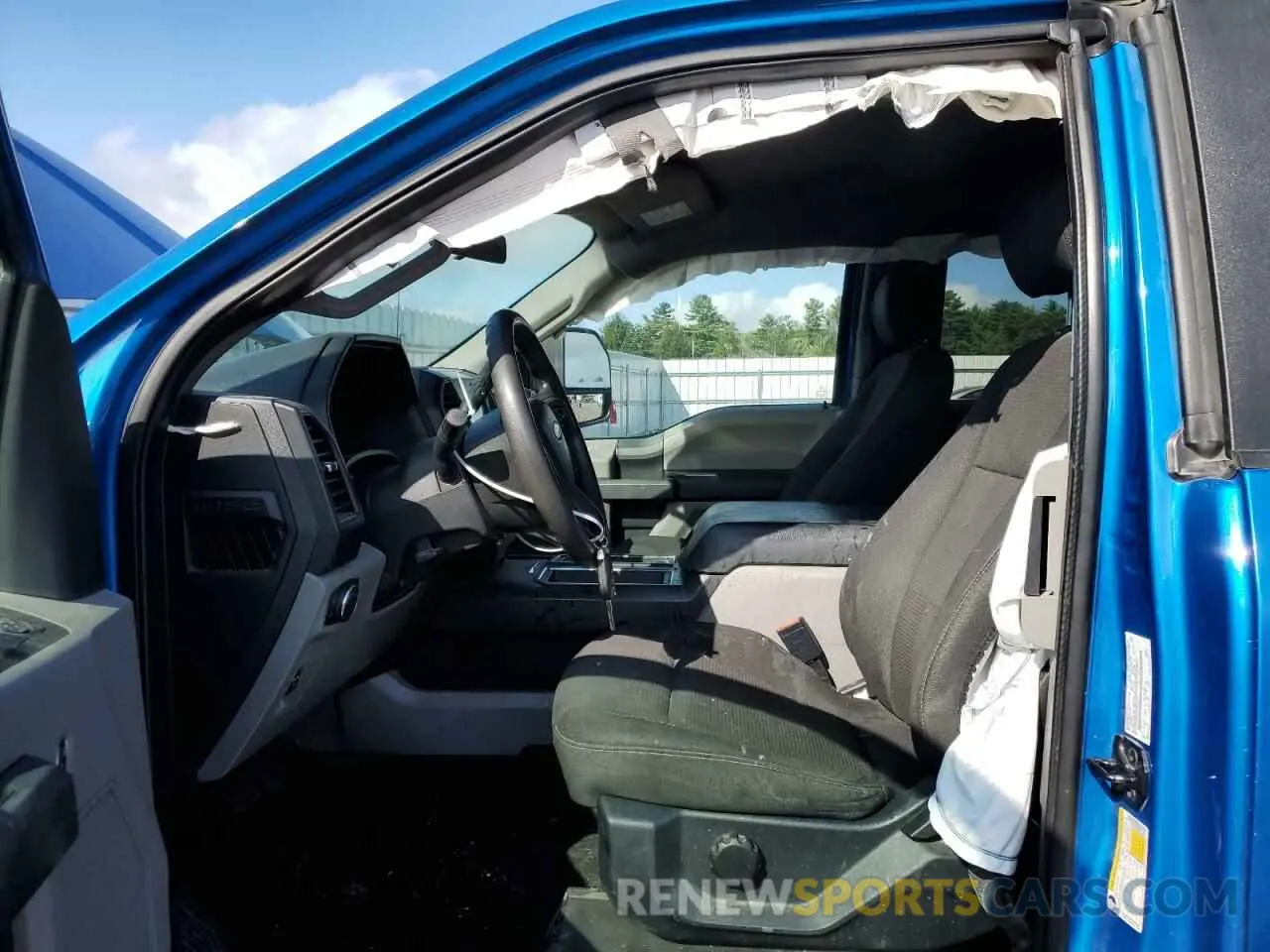 7 Photograph of a damaged car 1FTEX1EP2KKF20835 FORD F-150 2019
