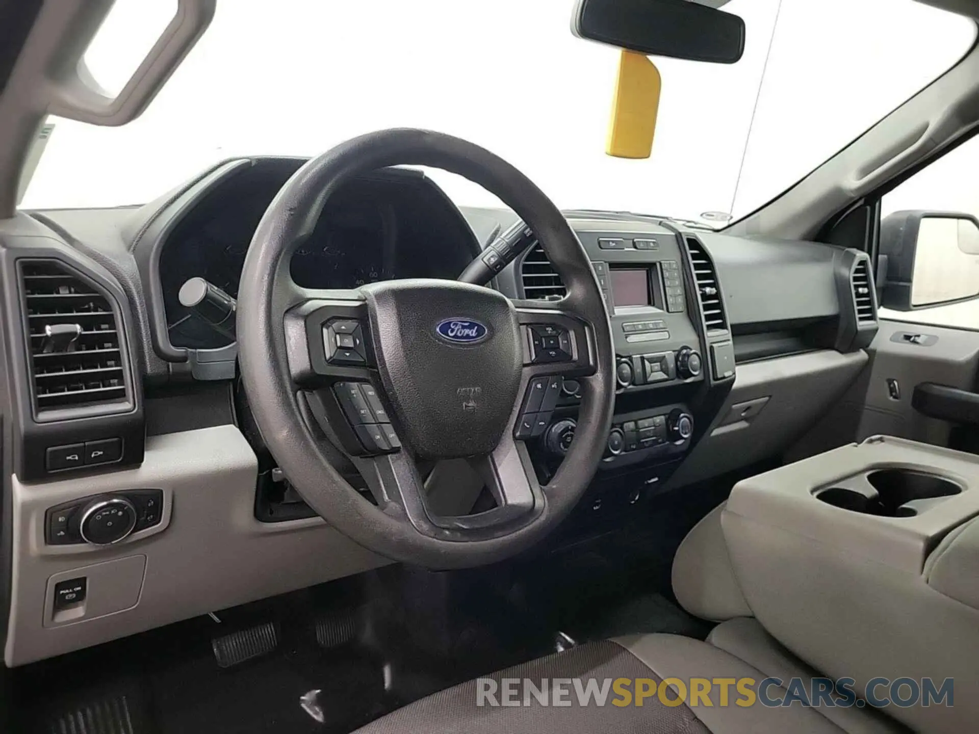 3 Фотография поврежденного автомобиля 1FTEX1EP8KKD58936 FORD F-150 2019