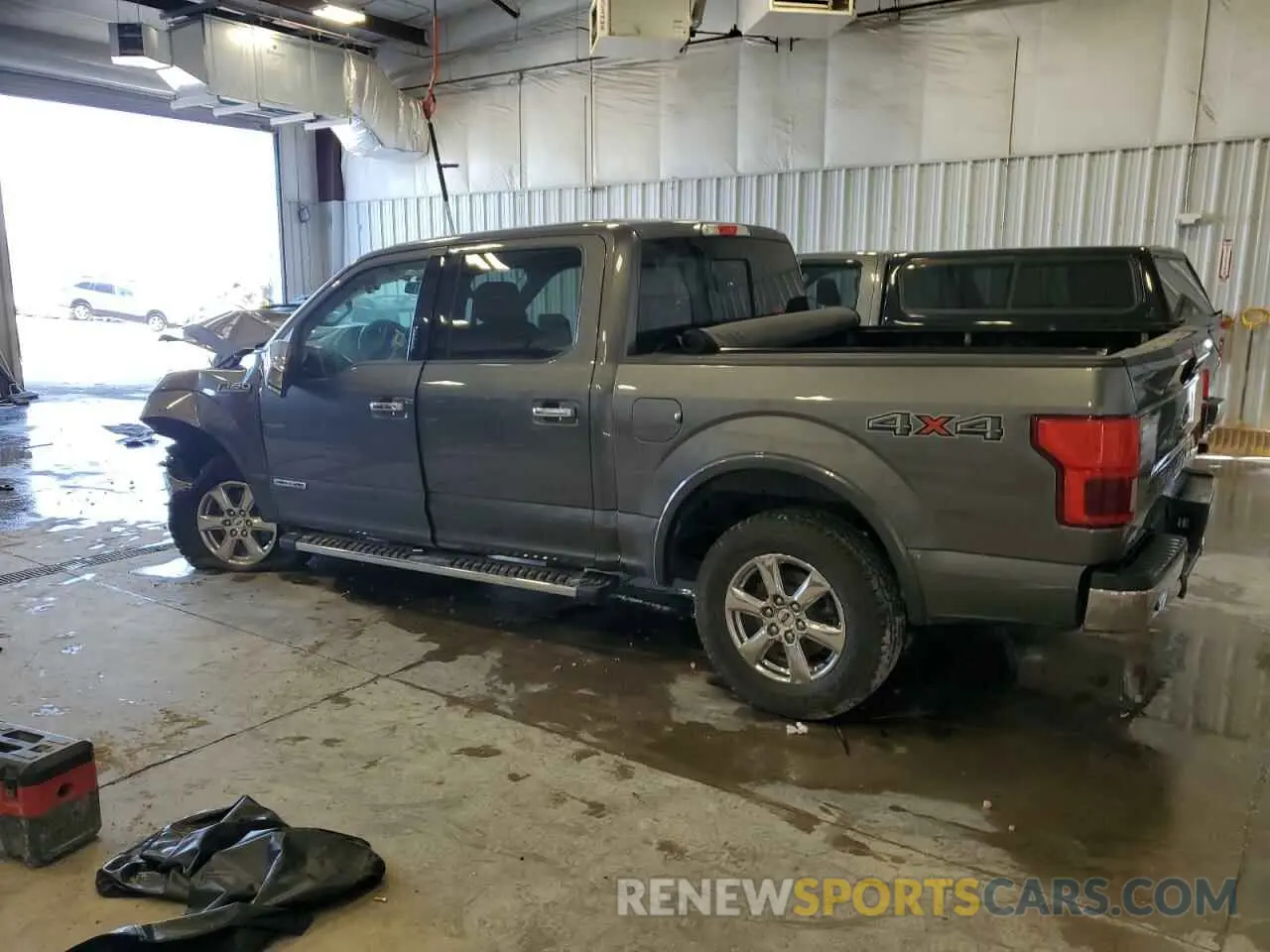 2 Photograph of a damaged car 1FTFW1E11KFB60386 FORD F-150 2019