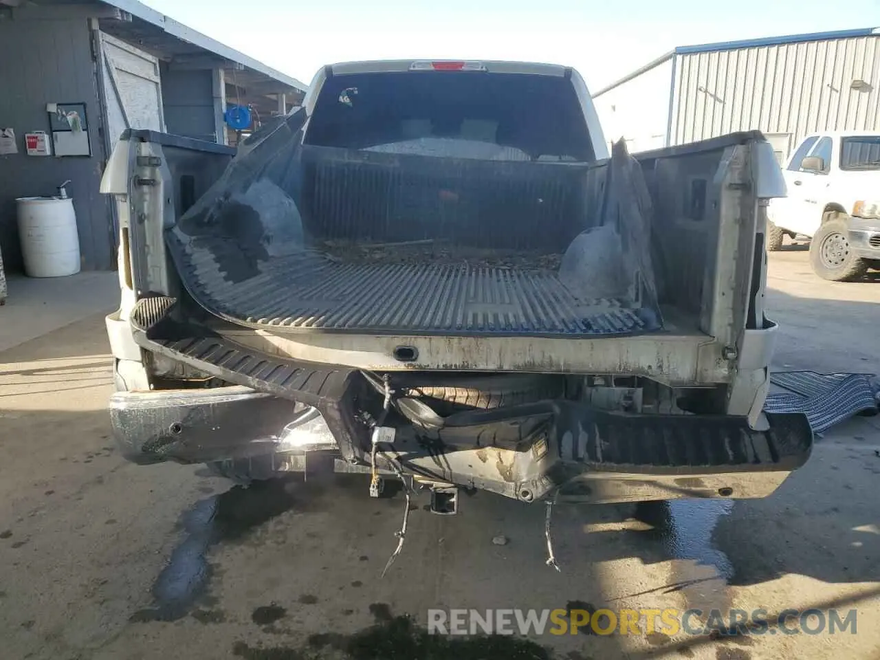 6 Photograph of a damaged car 1FTFW1E40KKD17617 FORD F-150 2019
