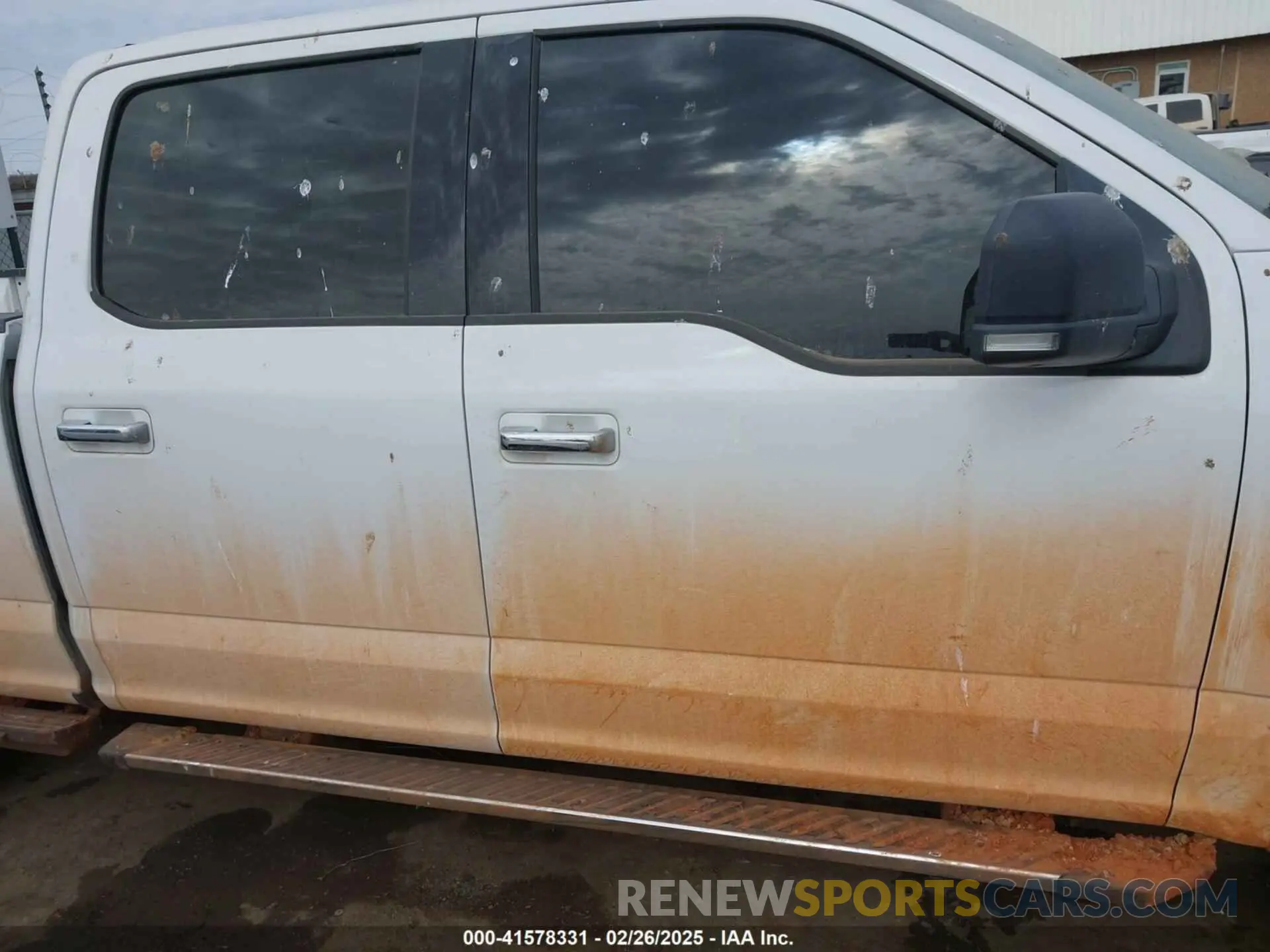 13 Photograph of a damaged car 1FTFW1E43KKE83114 FORD F-150 2019