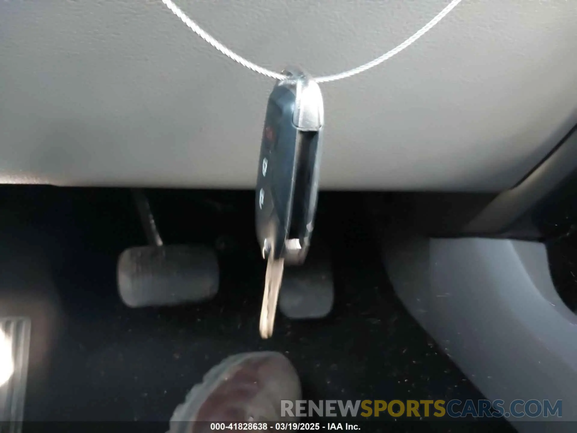 11 Photograph of a damaged car 1FTFW1E49KKD06454 FORD F-150 2019