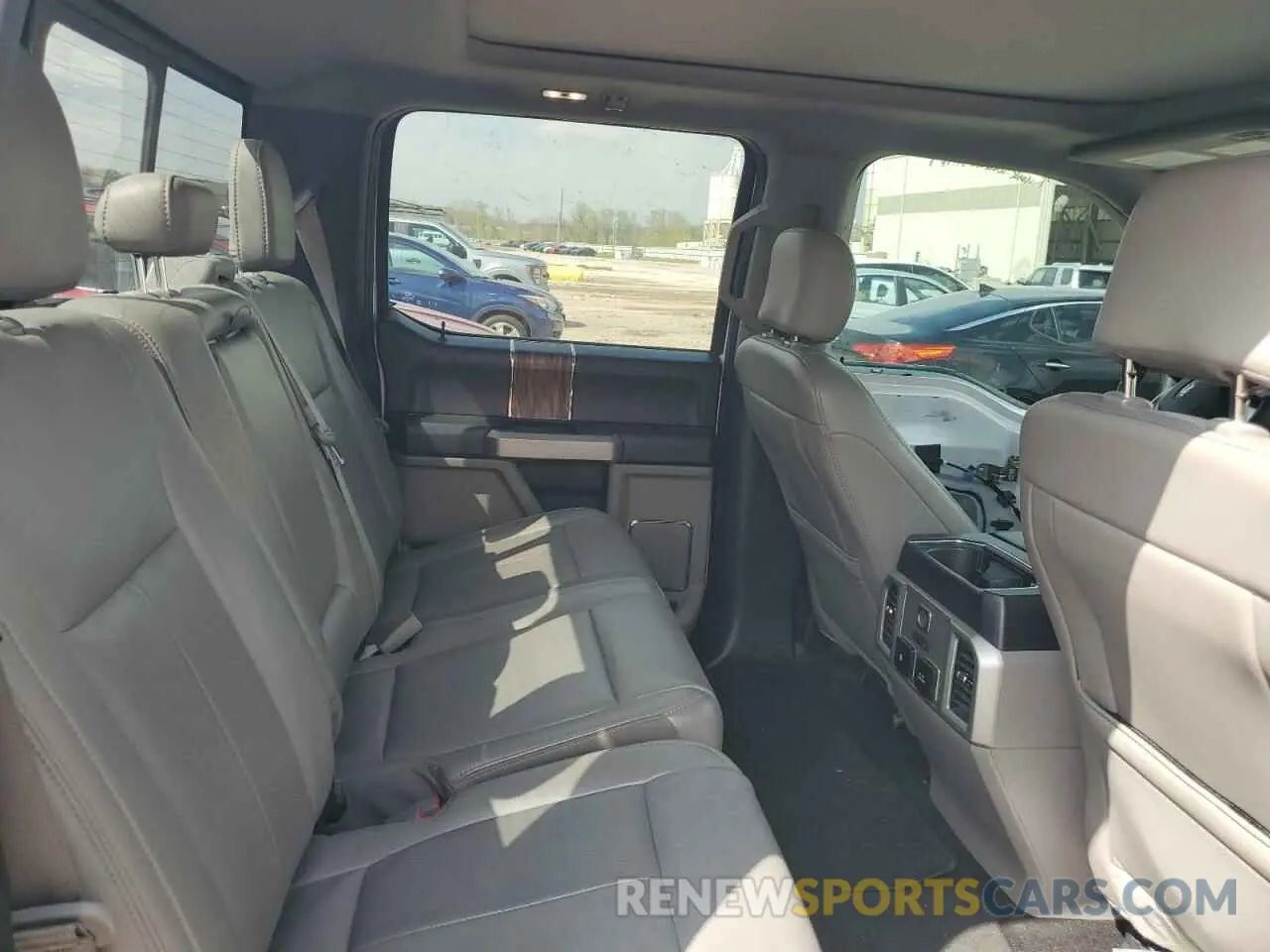 10 Фотография поврежденного автомобиля 1FTFW1E49KKE62672 FORD F-150 2019