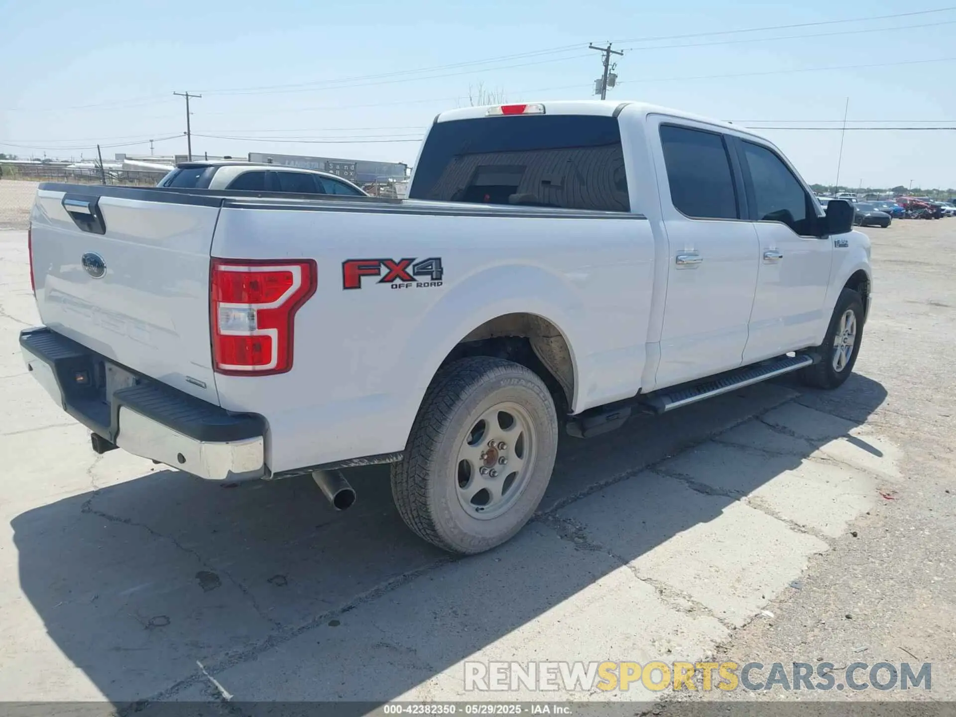 4 Photograph of a damaged car 1FTFW1E49KKE83103 FORD F-150 2019