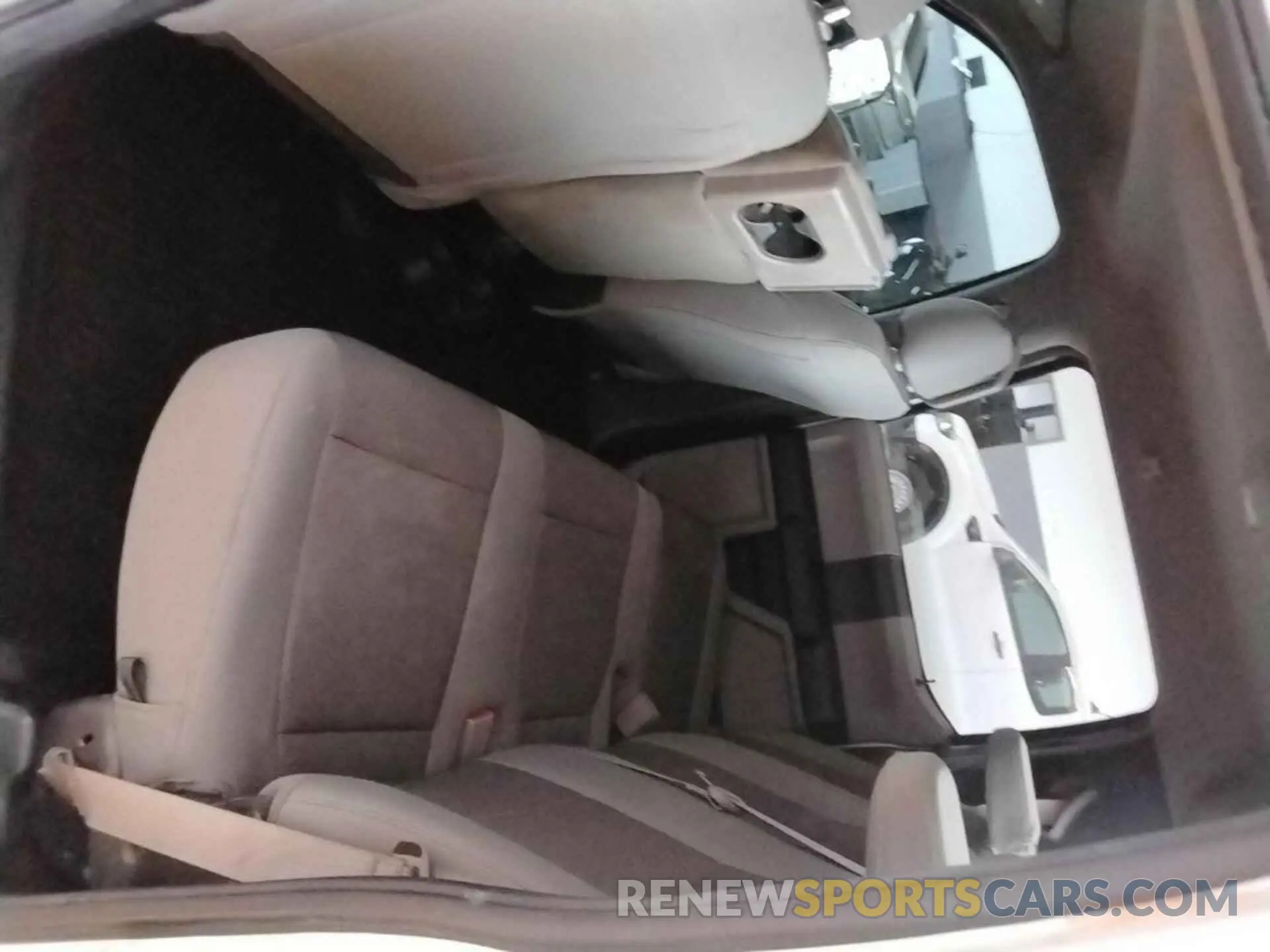 16 Photograph of a damaged car 1FTFW1E50KKE24501 FORD F-150 2019