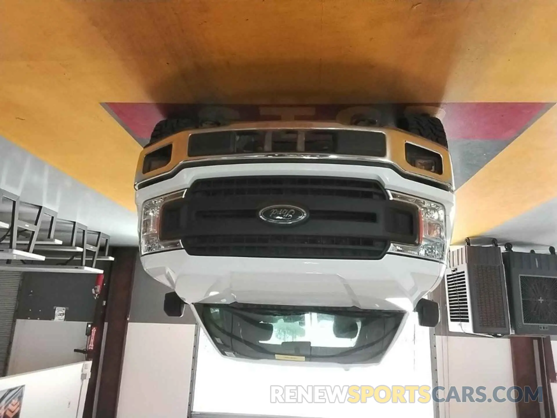17 Photograph of a damaged car 1FTFW1E50KKE24501 FORD F-150 2019