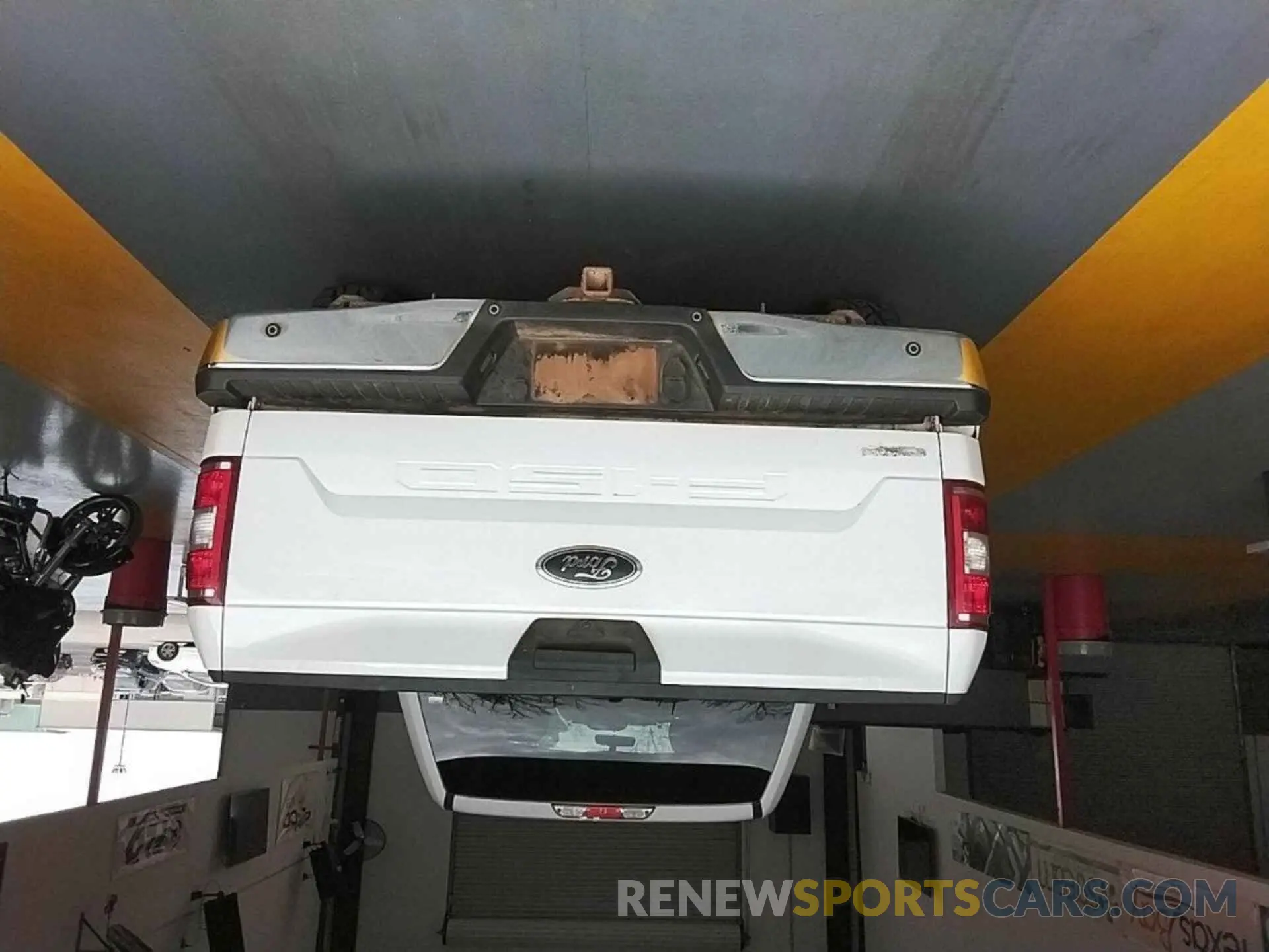 25 Photograph of a damaged car 1FTFW1E50KKE24501 FORD F-150 2019
