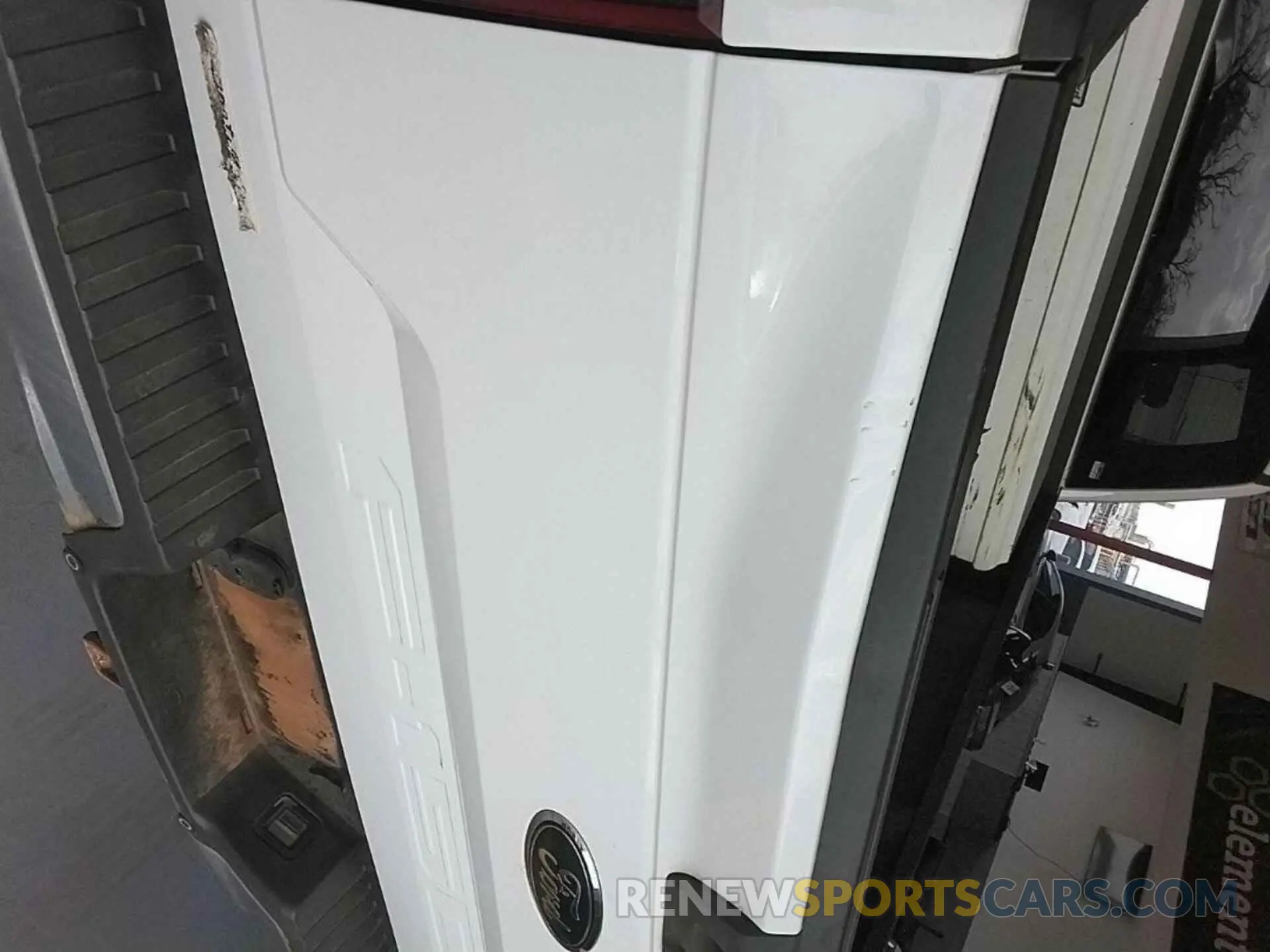 4 Photograph of a damaged car 1FTFW1E50KKE24501 FORD F-150 2019
