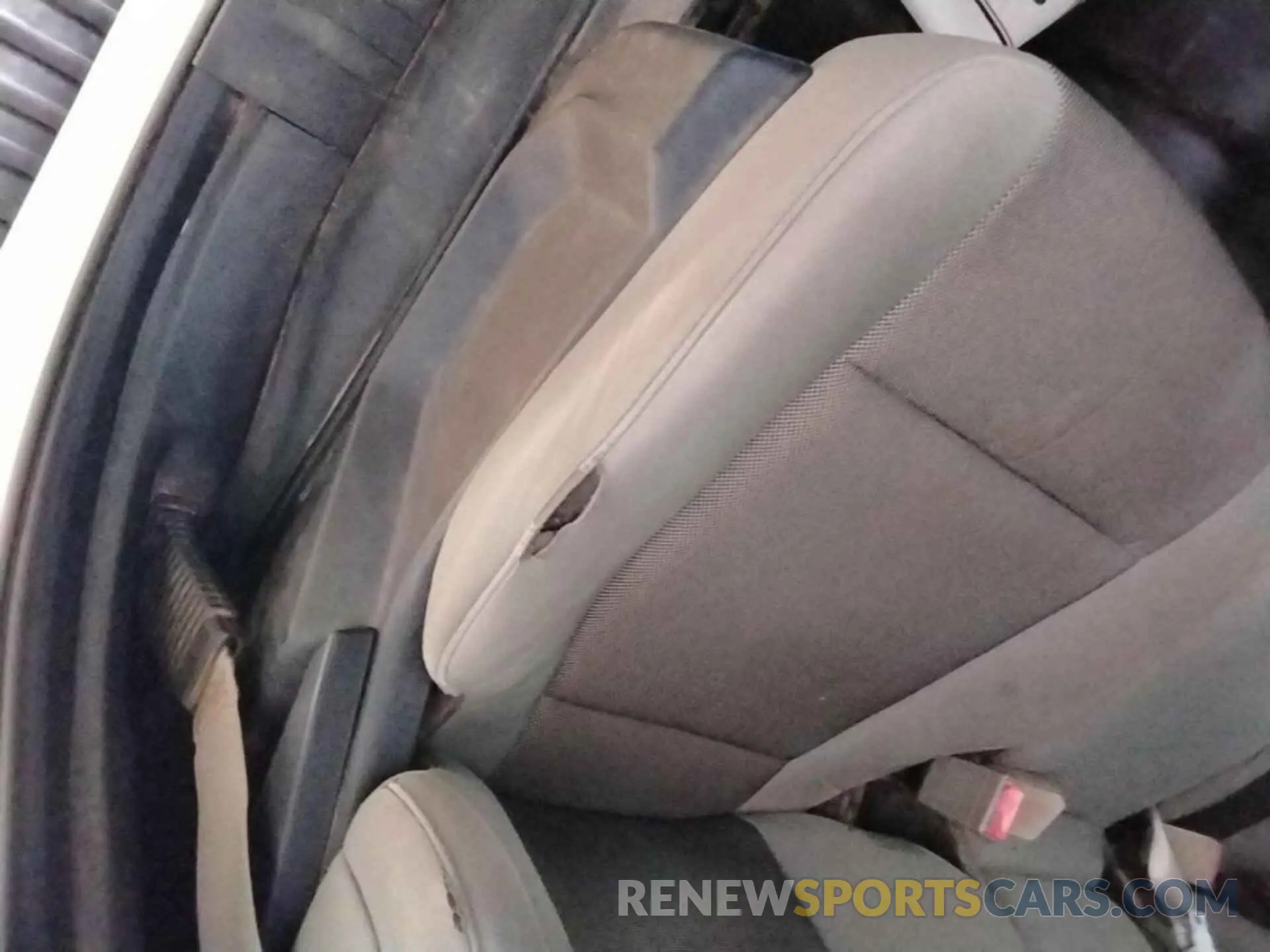 5 Photograph of a damaged car 1FTFW1E50KKE24501 FORD F-150 2019