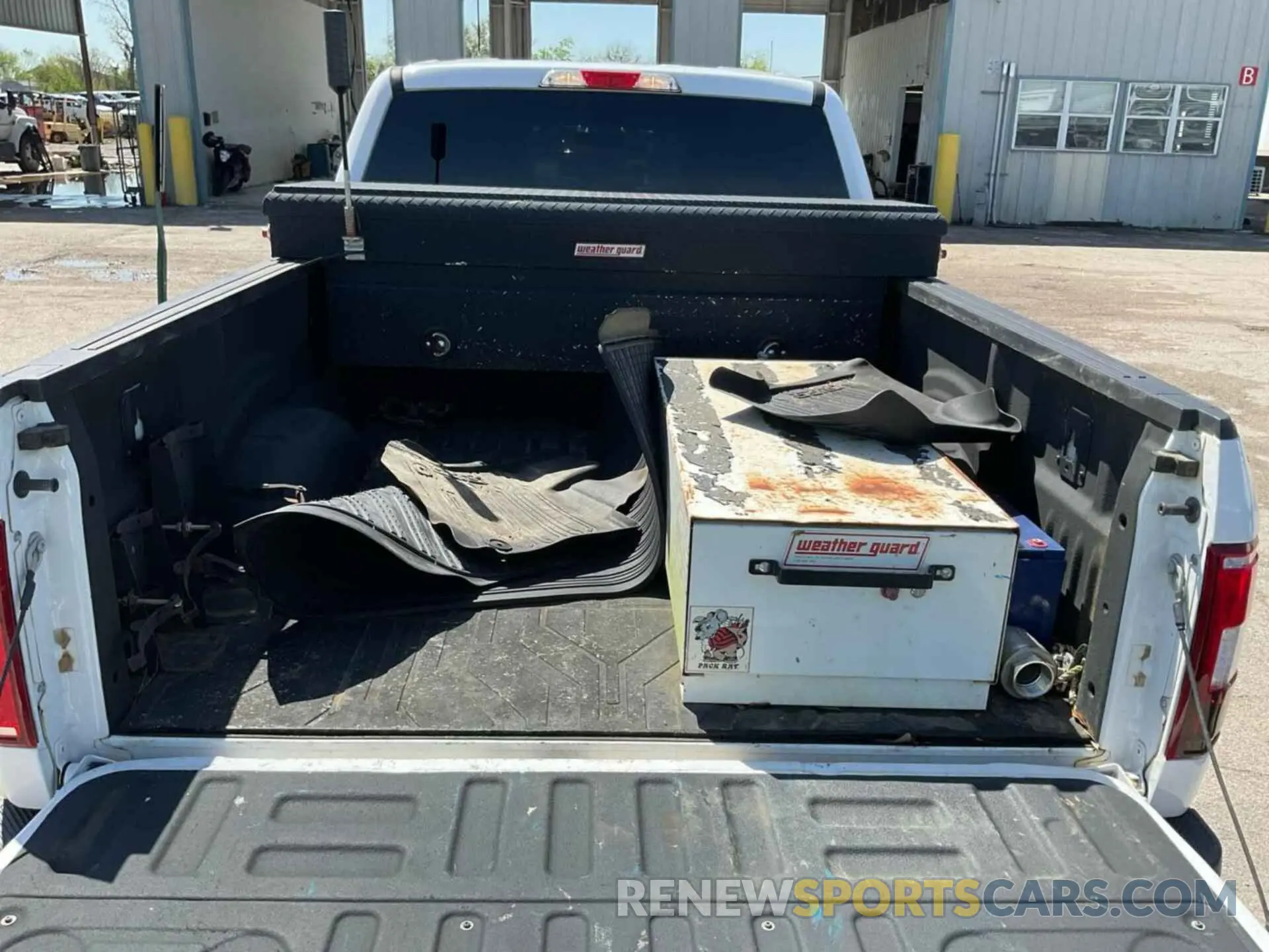 14 Photograph of a damaged car 1FTFW1E51KKE63632 FORD F-150 2019