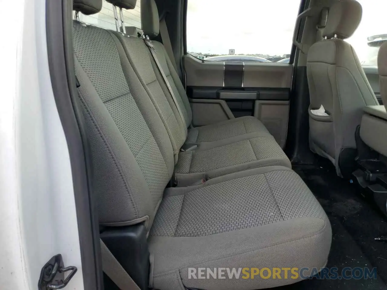 10 Фотография поврежденного автомобиля 1FTFW1E56KKC43225 FORD F-150 2019