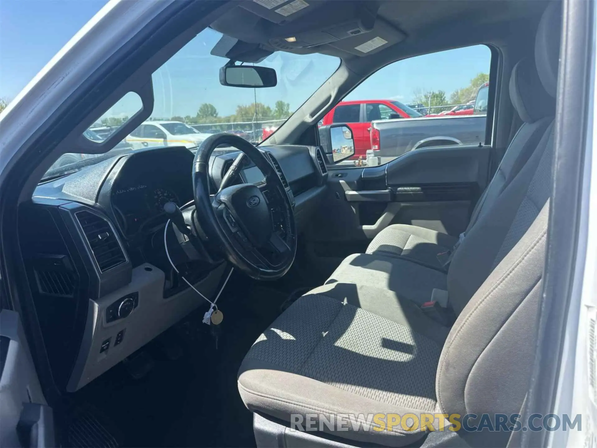 2 Photograph of a damaged car 1FTFW1E59KKD28009 FORD F-150 2019