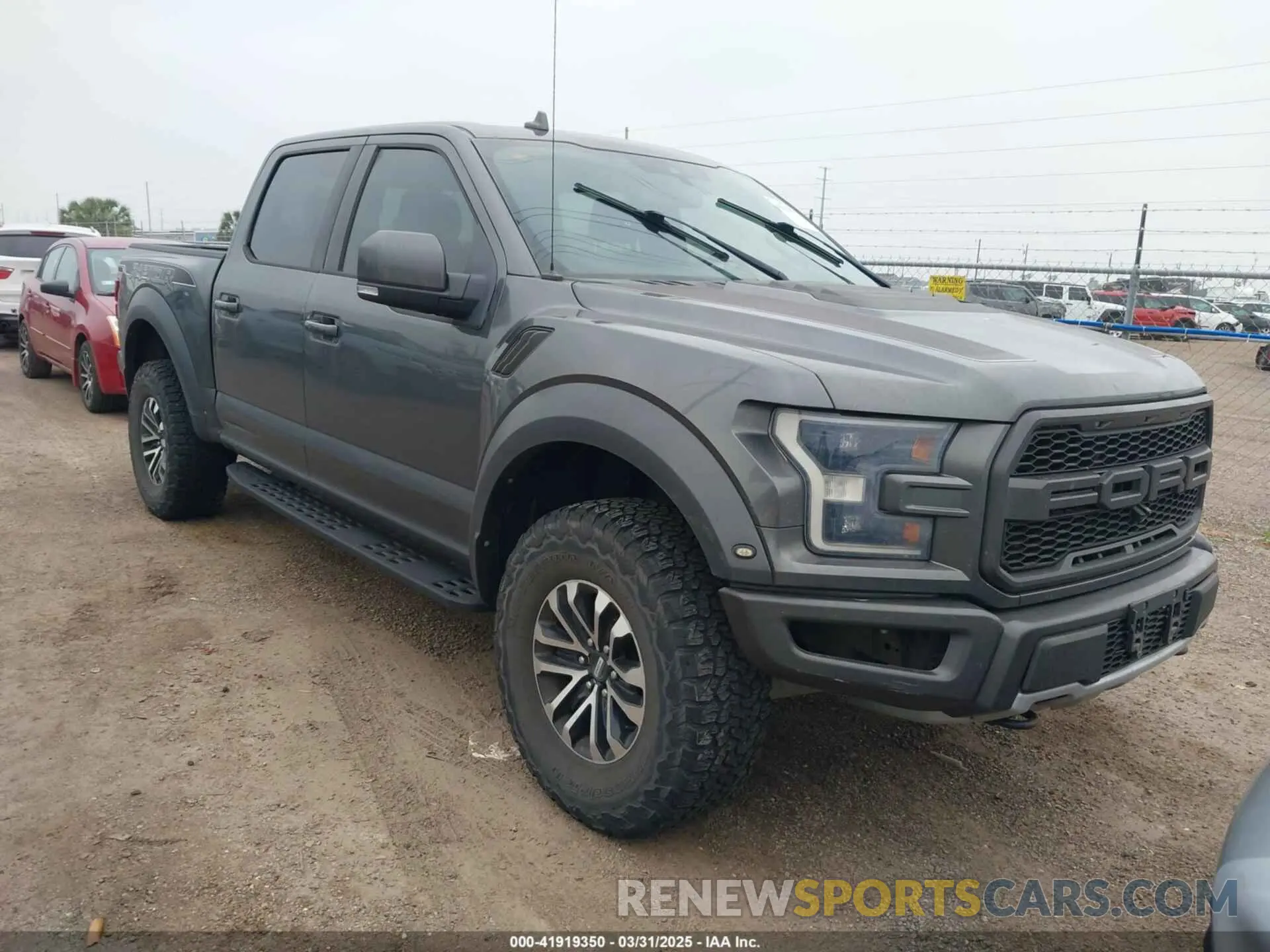 1 Фотография поврежденного автомобиля 1FTFW1RG1KFB68373 FORD F-150 2019
