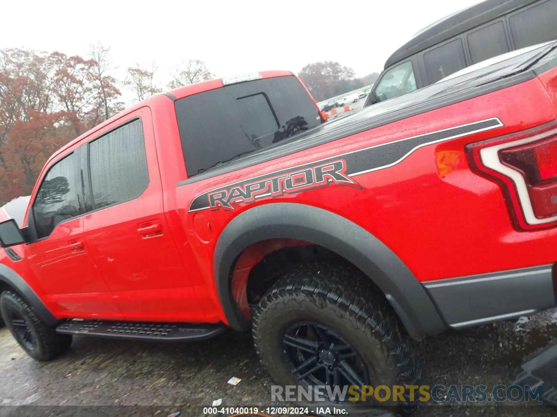 13 Фотография поврежденного автомобиля 1FTFW1RG2KFC02756 FORD F-150 2019
