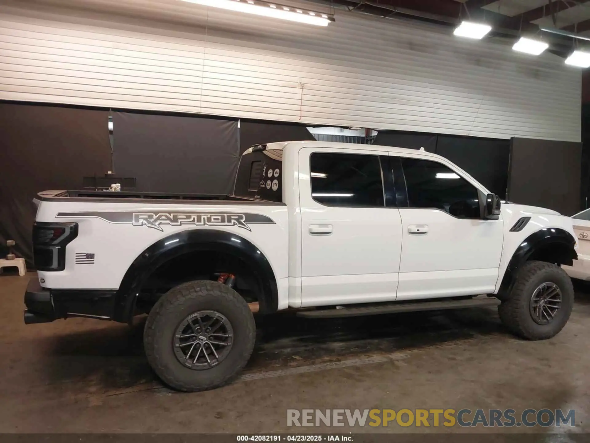 14 Фотография поврежденного автомобиля 1FTFW1RG3KFC98445 FORD F-150 2019