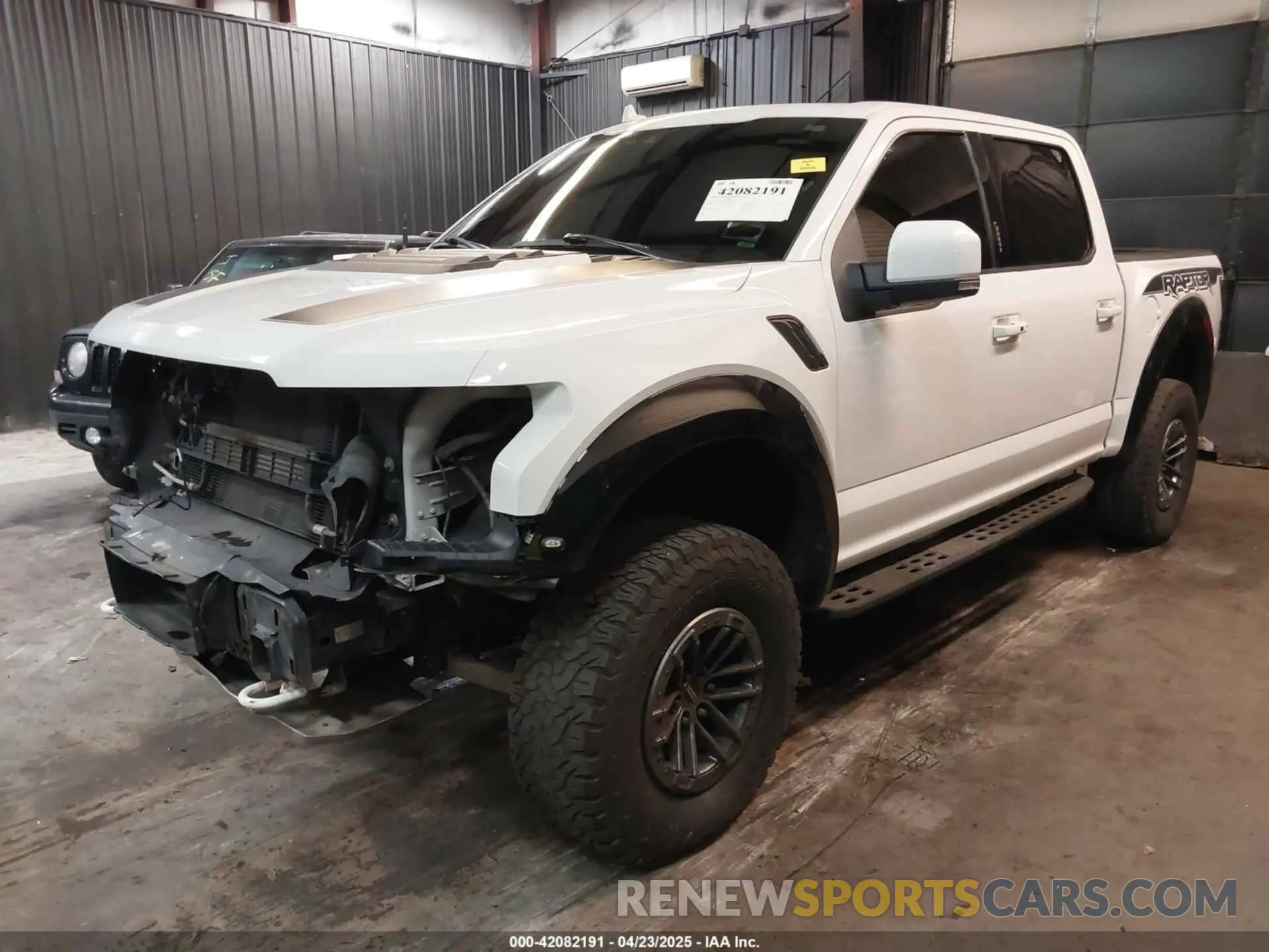 2 Фотография поврежденного автомобиля 1FTFW1RG3KFC98445 FORD F-150 2019