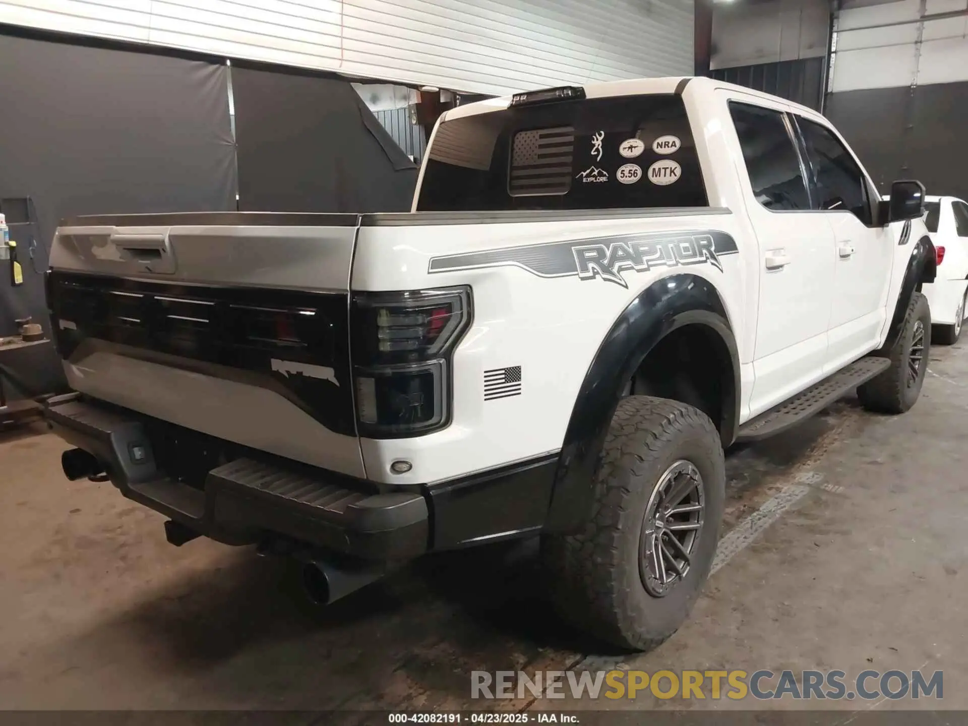 4 Фотография поврежденного автомобиля 1FTFW1RG3KFC98445 FORD F-150 2019