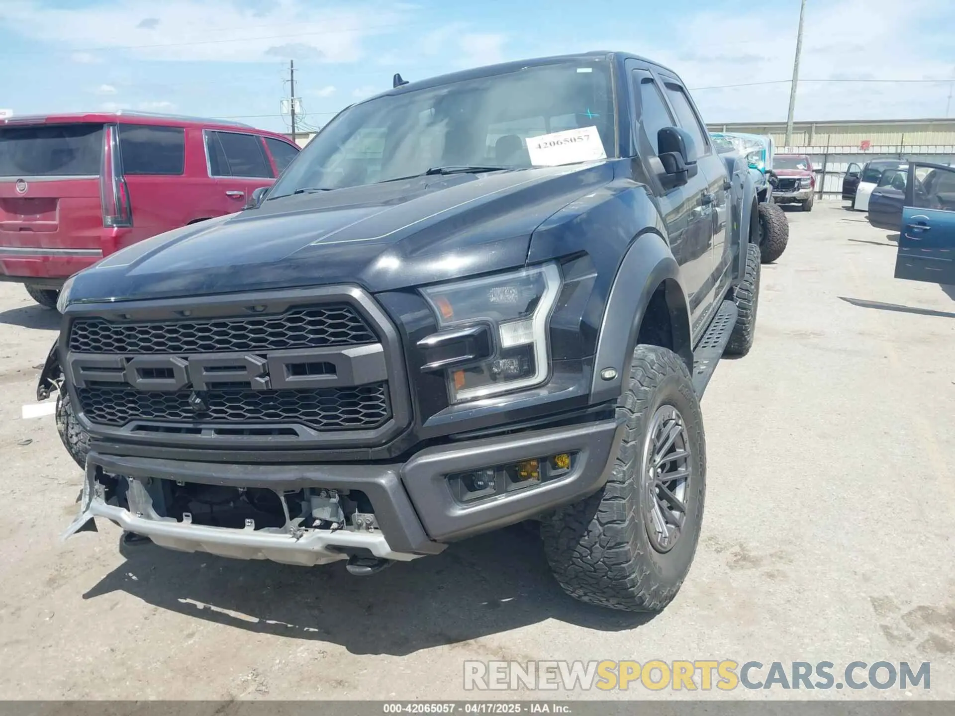 2 Фотография поврежденного автомобиля 1FTFW1RG6KFD00172 FORD F-150 2019