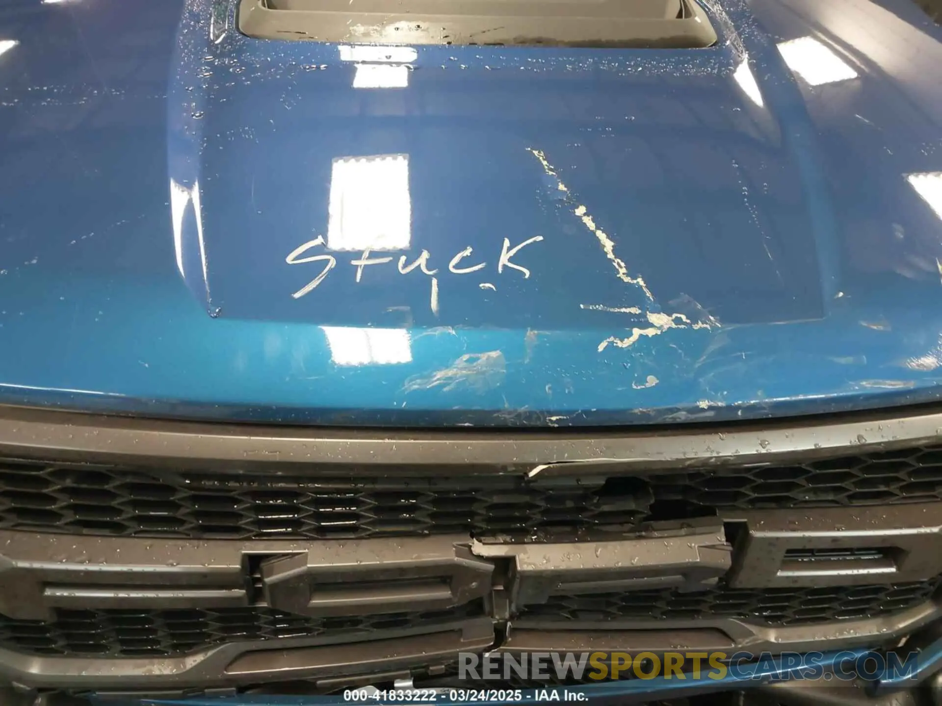10 Photograph of a damaged car 1FTFW1RG9KFA40236 FORD F-150 2019