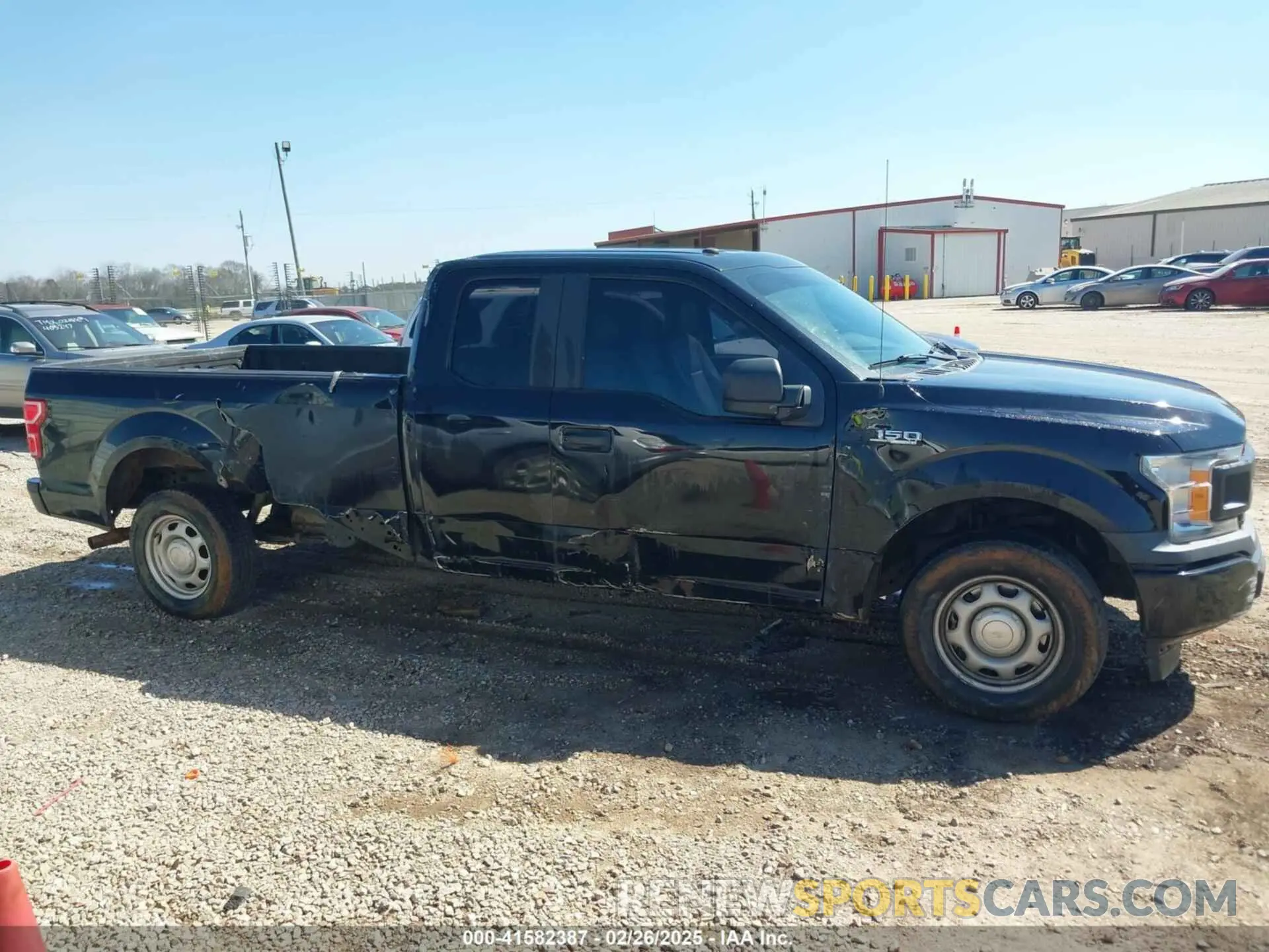 13 Фотография поврежденного автомобиля 1FTFX1C56KKC24108 FORD F-150 2019