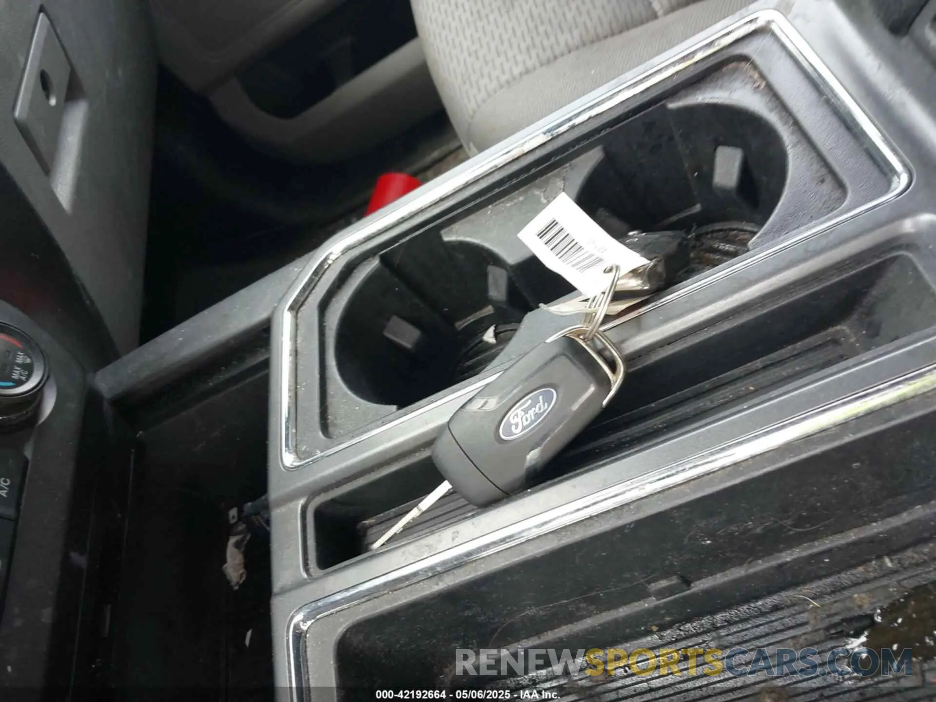 11 Фотография поврежденного автомобиля 1FTFX1E44KKC43468 FORD F-150 2019