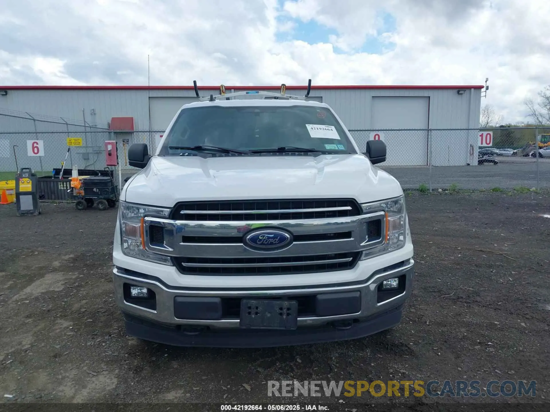 12 Фотография поврежденного автомобиля 1FTFX1E44KKC43468 FORD F-150 2019