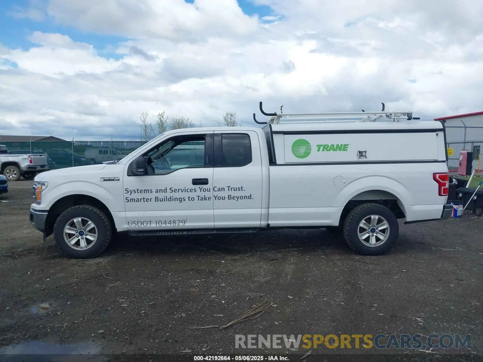 14 Фотография поврежденного автомобиля 1FTFX1E44KKC43468 FORD F-150 2019
