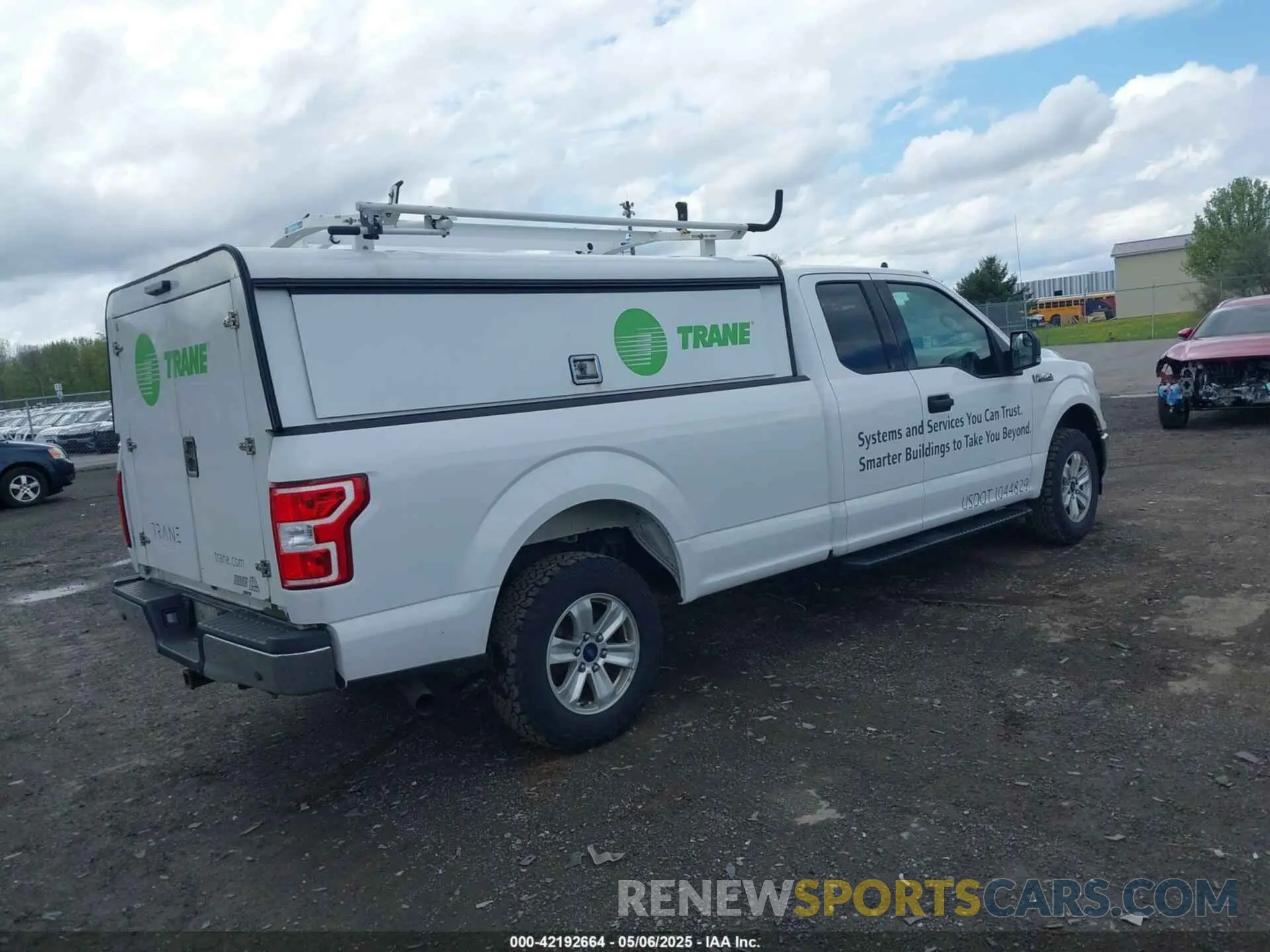 4 Фотография поврежденного автомобиля 1FTFX1E44KKC43468 FORD F-150 2019