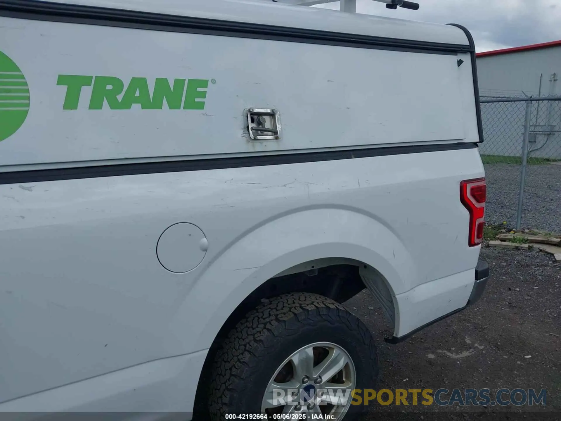 6 Фотография поврежденного автомобиля 1FTFX1E44KKC43468 FORD F-150 2019