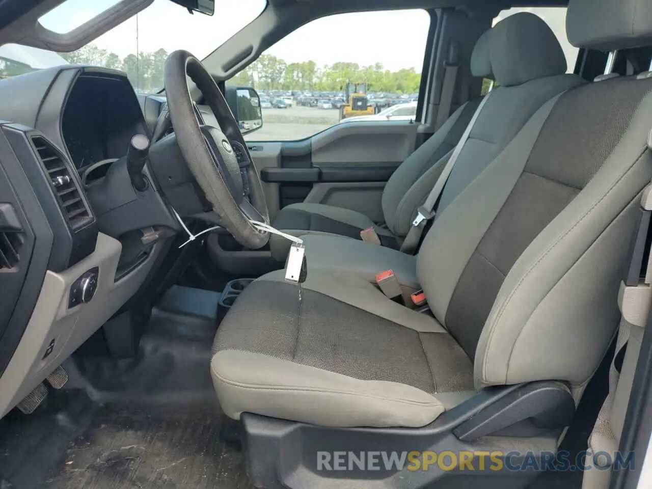 7 Photograph of a damaged car 1FTFX1E50KKE84713 FORD F-150 2019