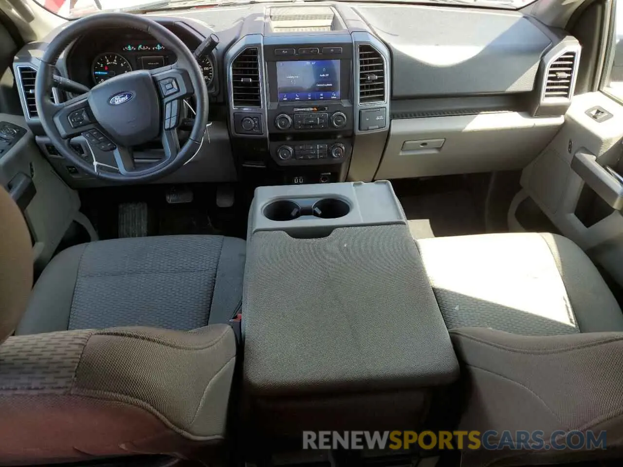 8 Photograph of a damaged car 1FTFX1E50KKF06290 FORD F-150 2019