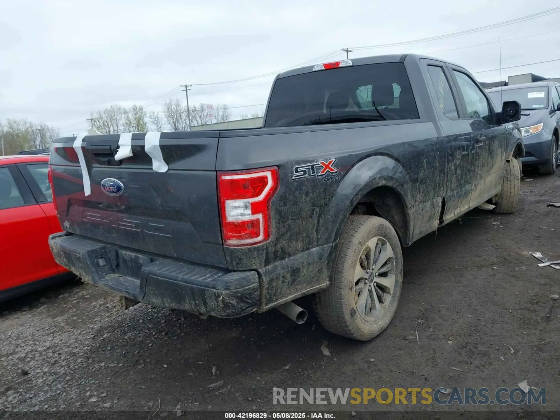 4 Photograph of a damaged car 1FTFX1E52KKE30877 FORD F-150 2019