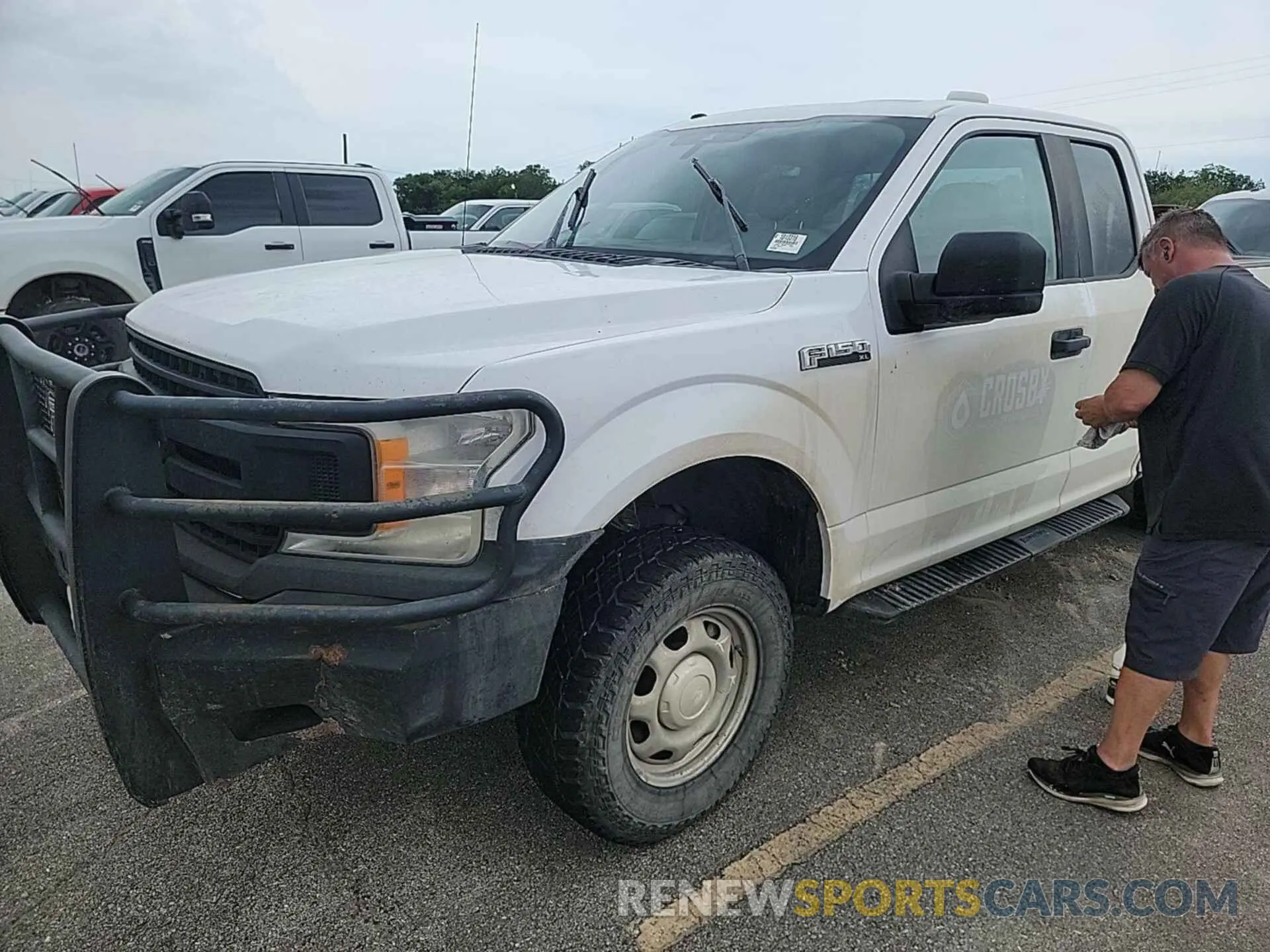 5 Photograph of a damaged car 1FTFX1E57KKE35203 FORD F-150 2019