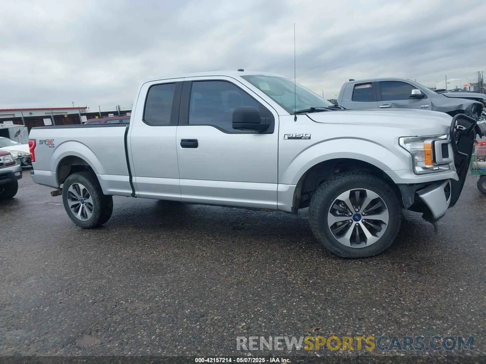 13 Фотография поврежденного автомобиля 1FTFX1E58KKF17439 FORD F-150 2019