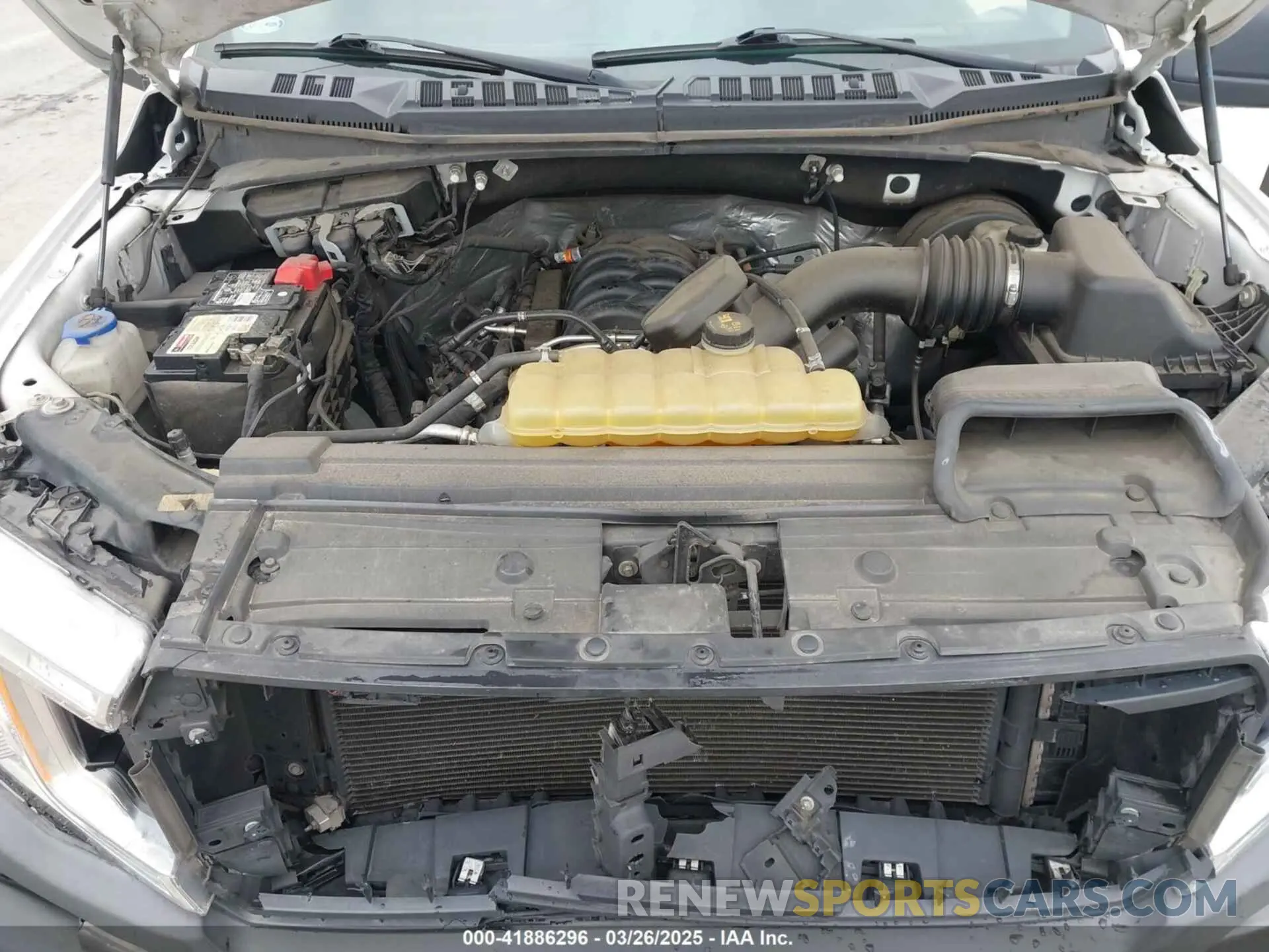10 Фотография поврежденного автомобиля 1FTMF1C57KKC92024 FORD F-150 2019