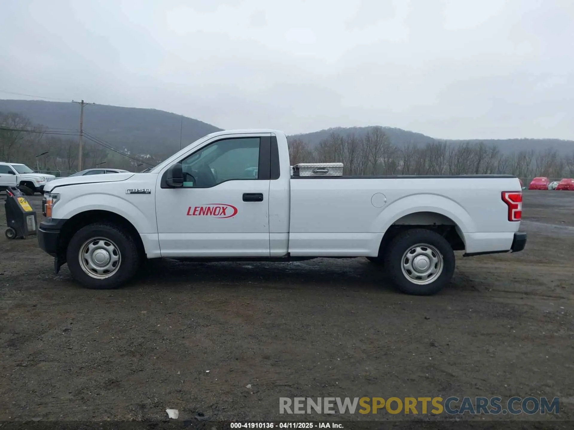14 Photograph of a damaged car 1FTMF1CB1KKC53743 FORD F-150 2019