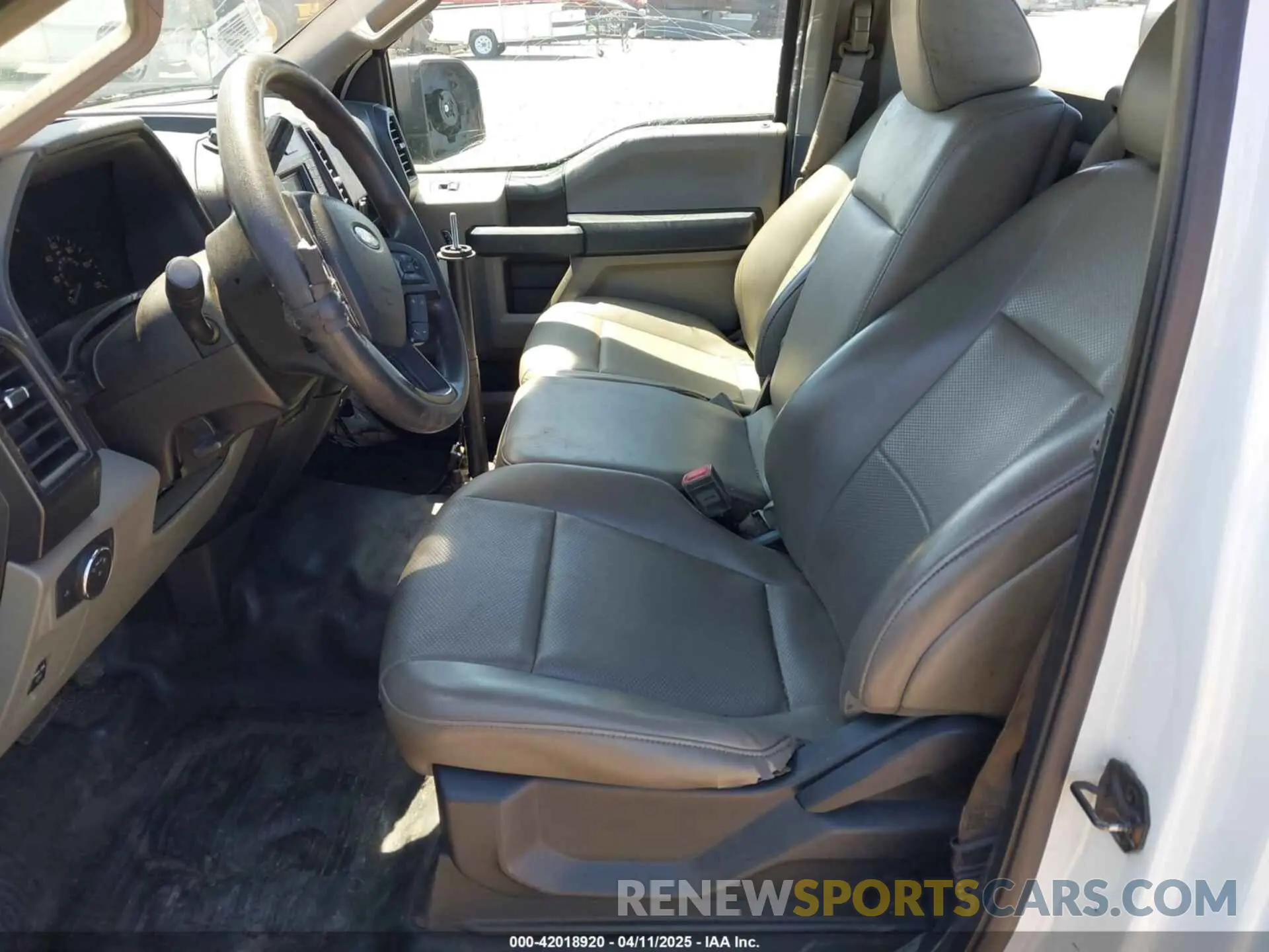 5 Photograph of a damaged car 1FTMF1CB3KKC86887 FORD F-150 2019