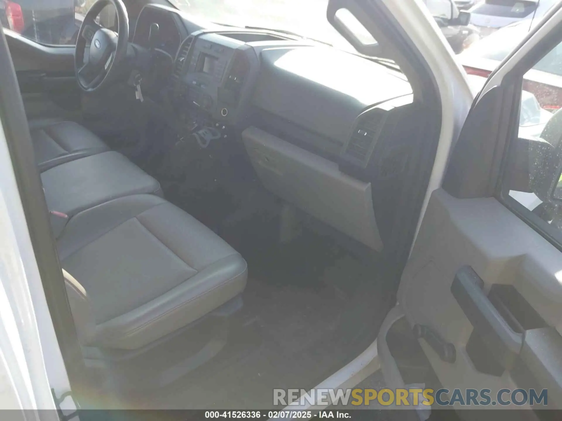 5 Photograph of a damaged car 1FTMF1CBXKKC54874 FORD F-150 2019