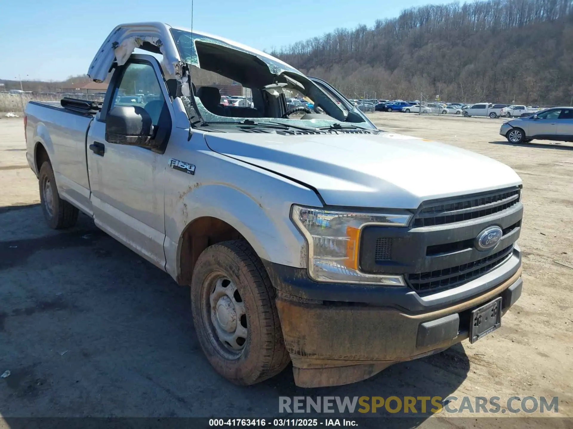 1 Photograph of a damaged car 1FTMF1CPXKKC81522 FORD F-150 2019