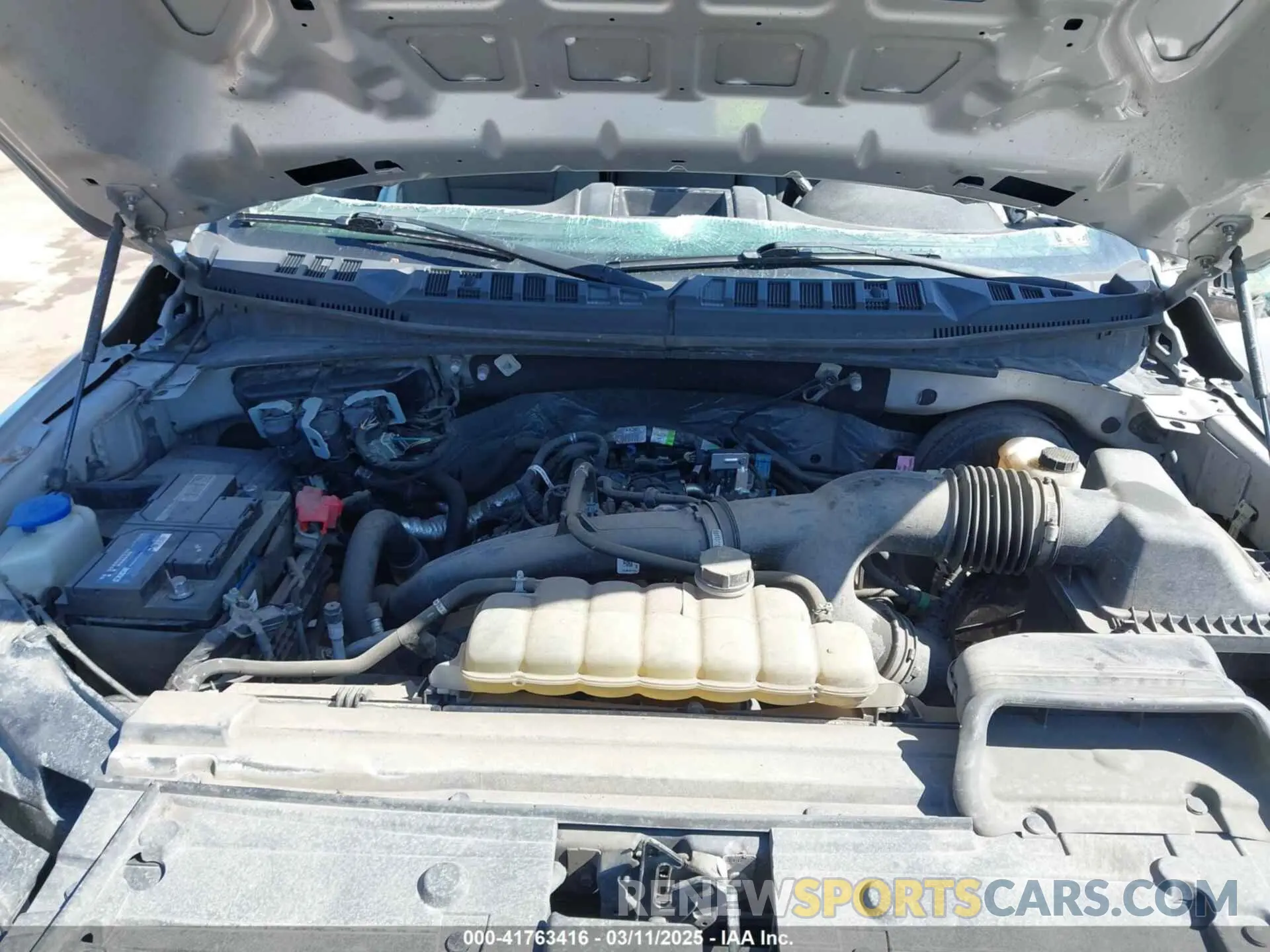 10 Photograph of a damaged car 1FTMF1CPXKKC81522 FORD F-150 2019