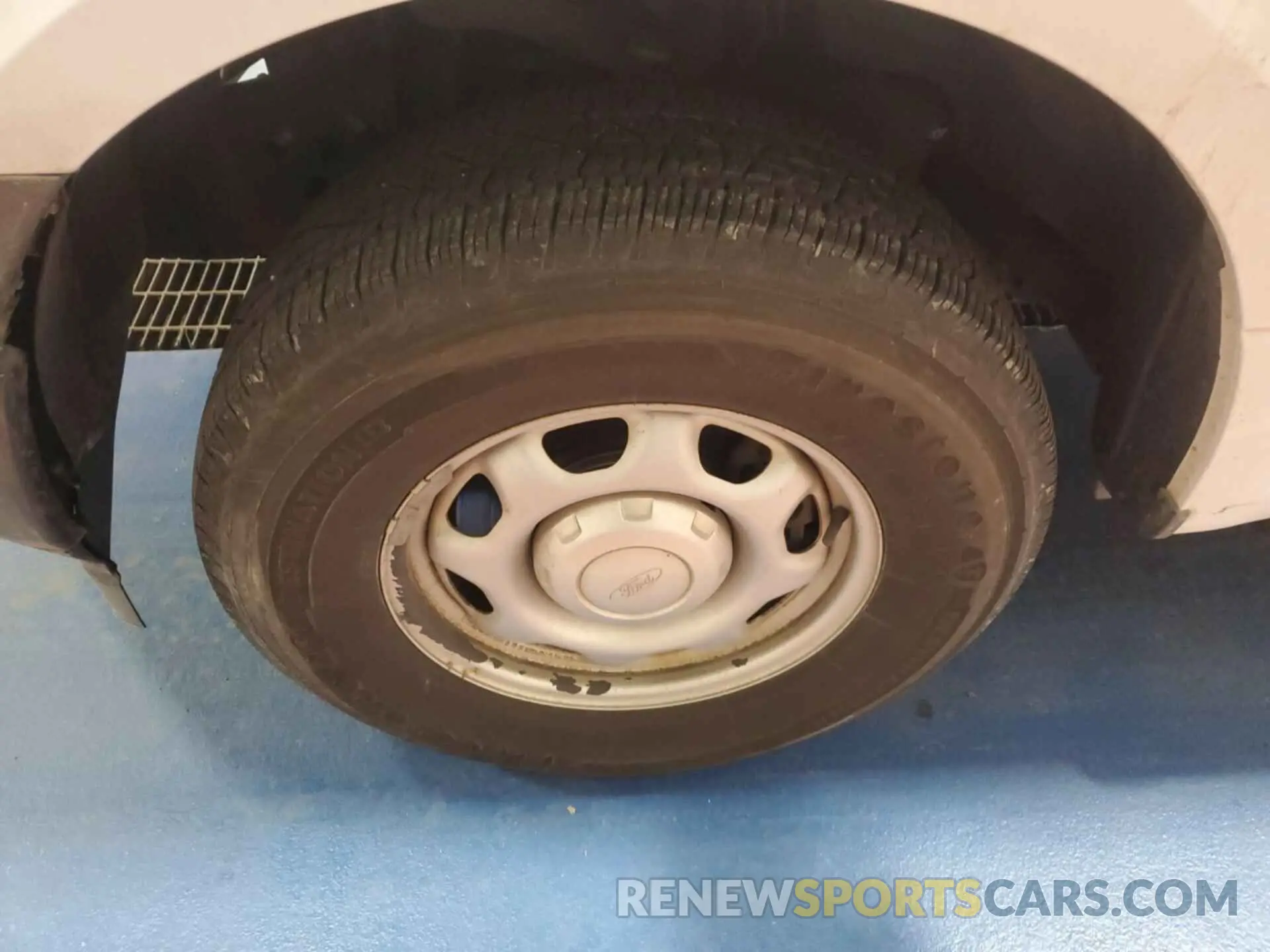 24 Photograph of a damaged car 1FTMF1EB1KKC57384 FORD F-150 2019