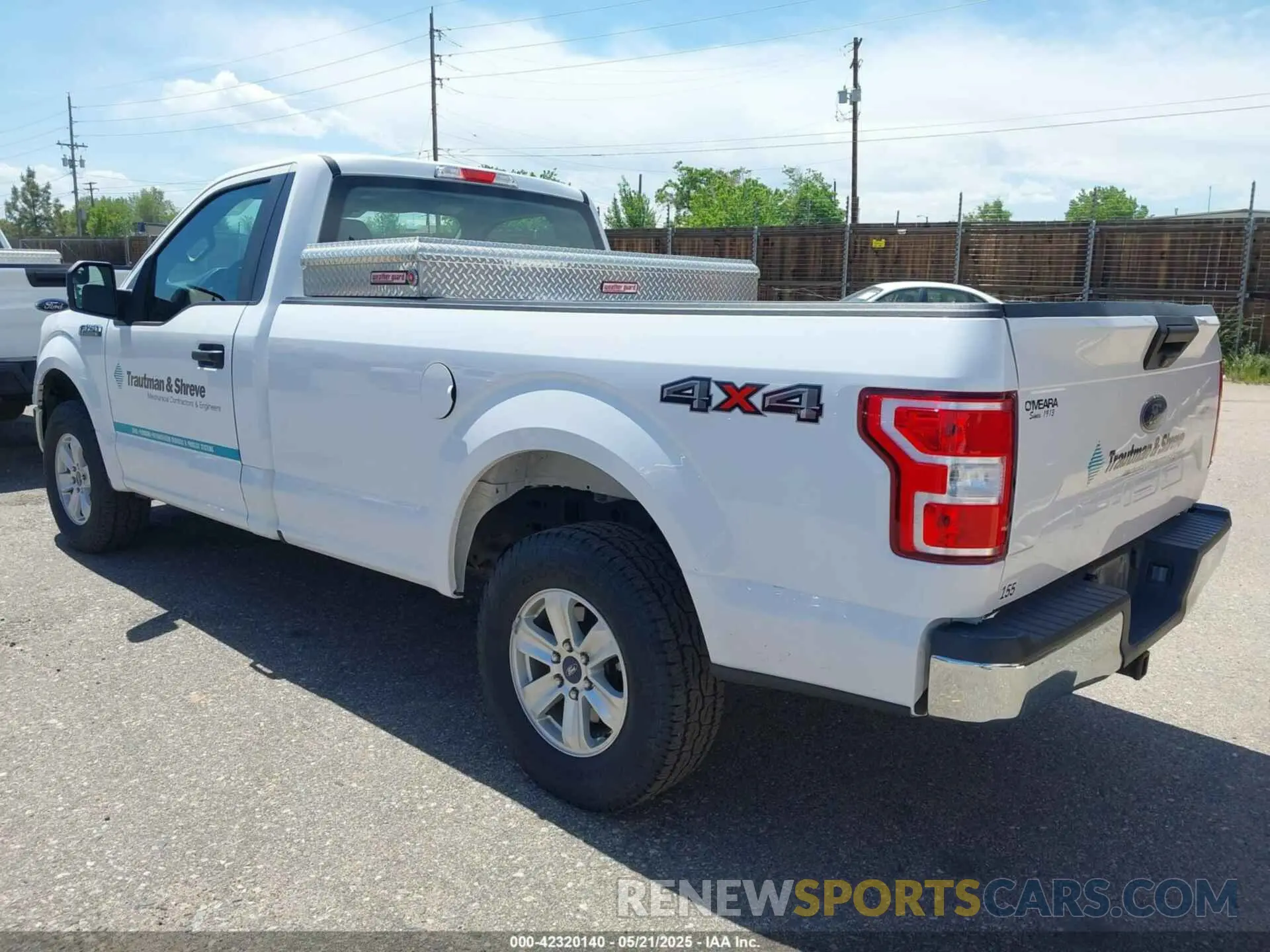 3 Фотография поврежденного автомобиля 1FTMF1EB1KKF02684 FORD F-150 2019