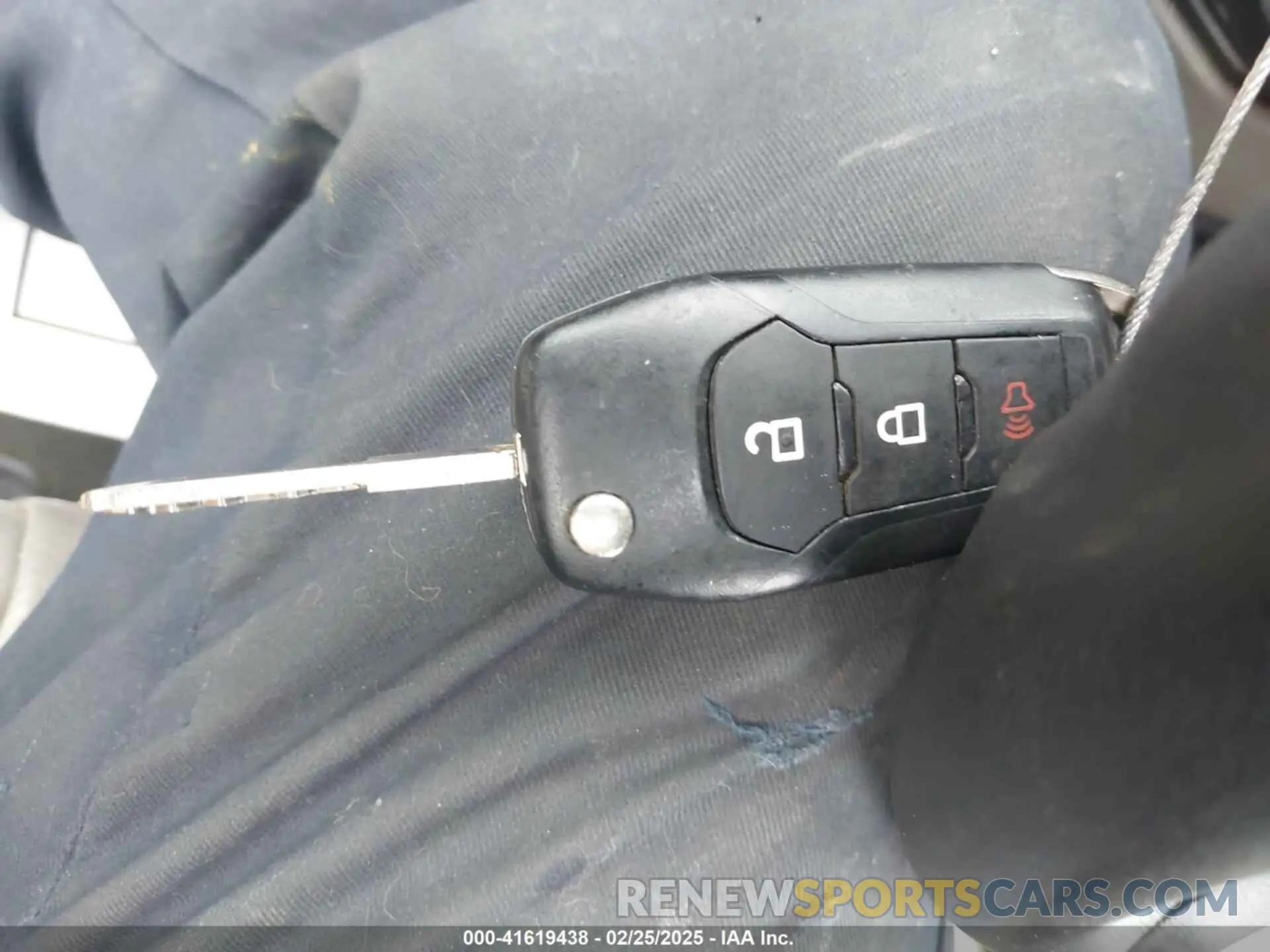 11 Photograph of a damaged car 1FTMF1EB6KKE16402 FORD F-150 2019