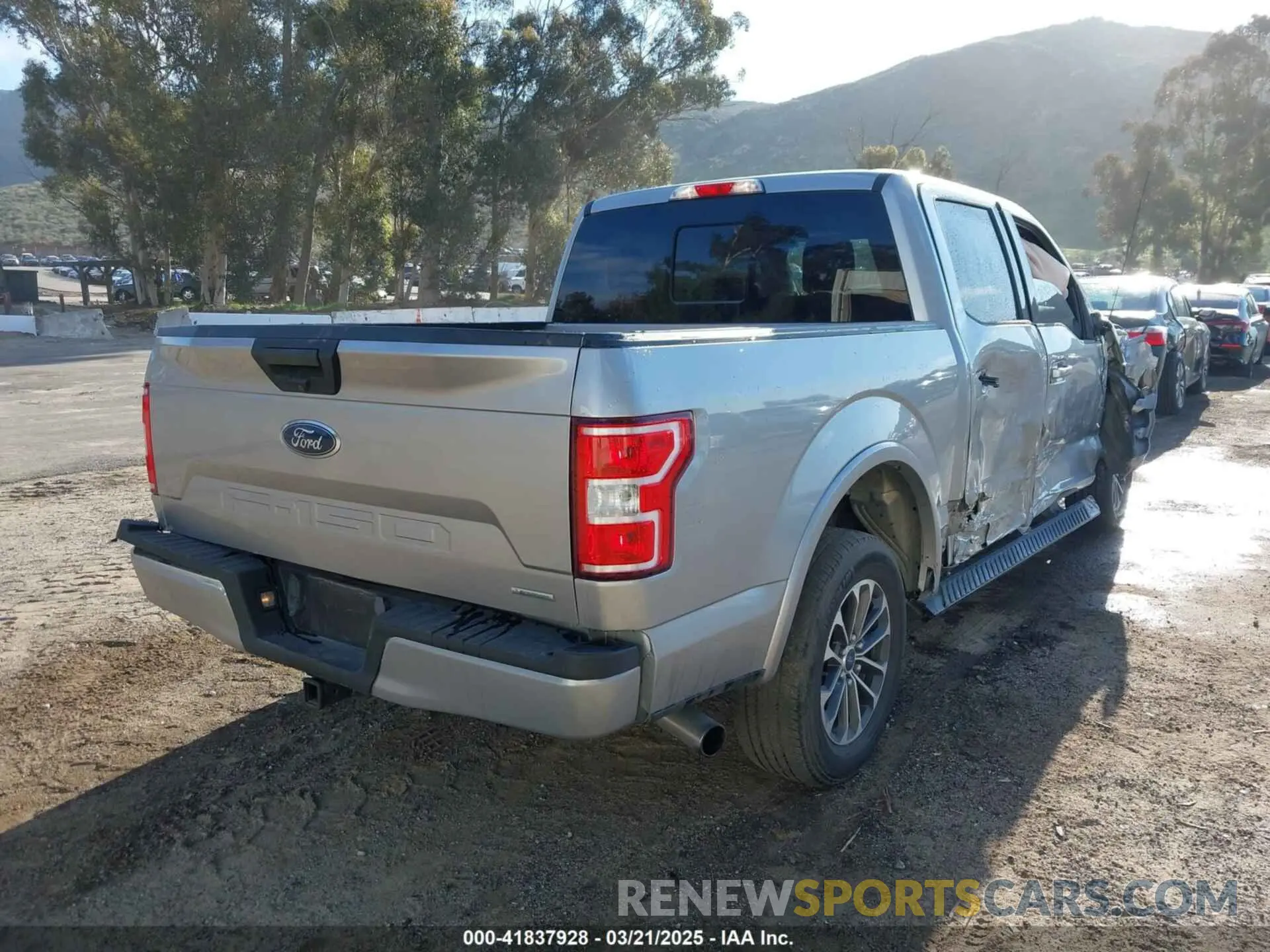 4 Photograph of a damaged car 1FTEW1C49LKD40054 FORD F-150 2020
