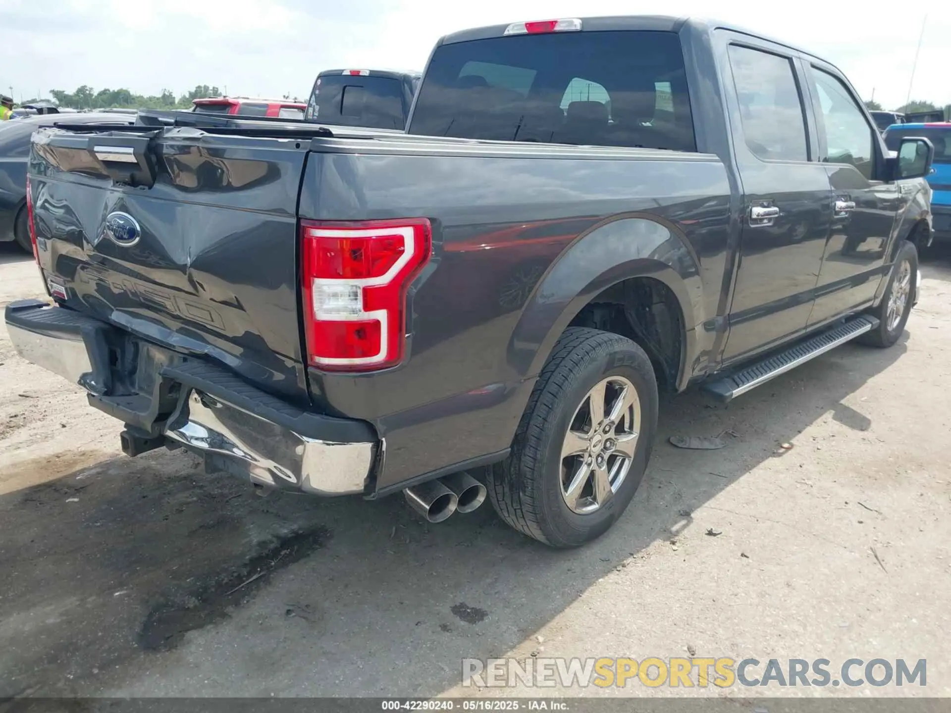 4 Photograph of a damaged car 1FTEW1C50LKF57470 FORD F-150 2020
