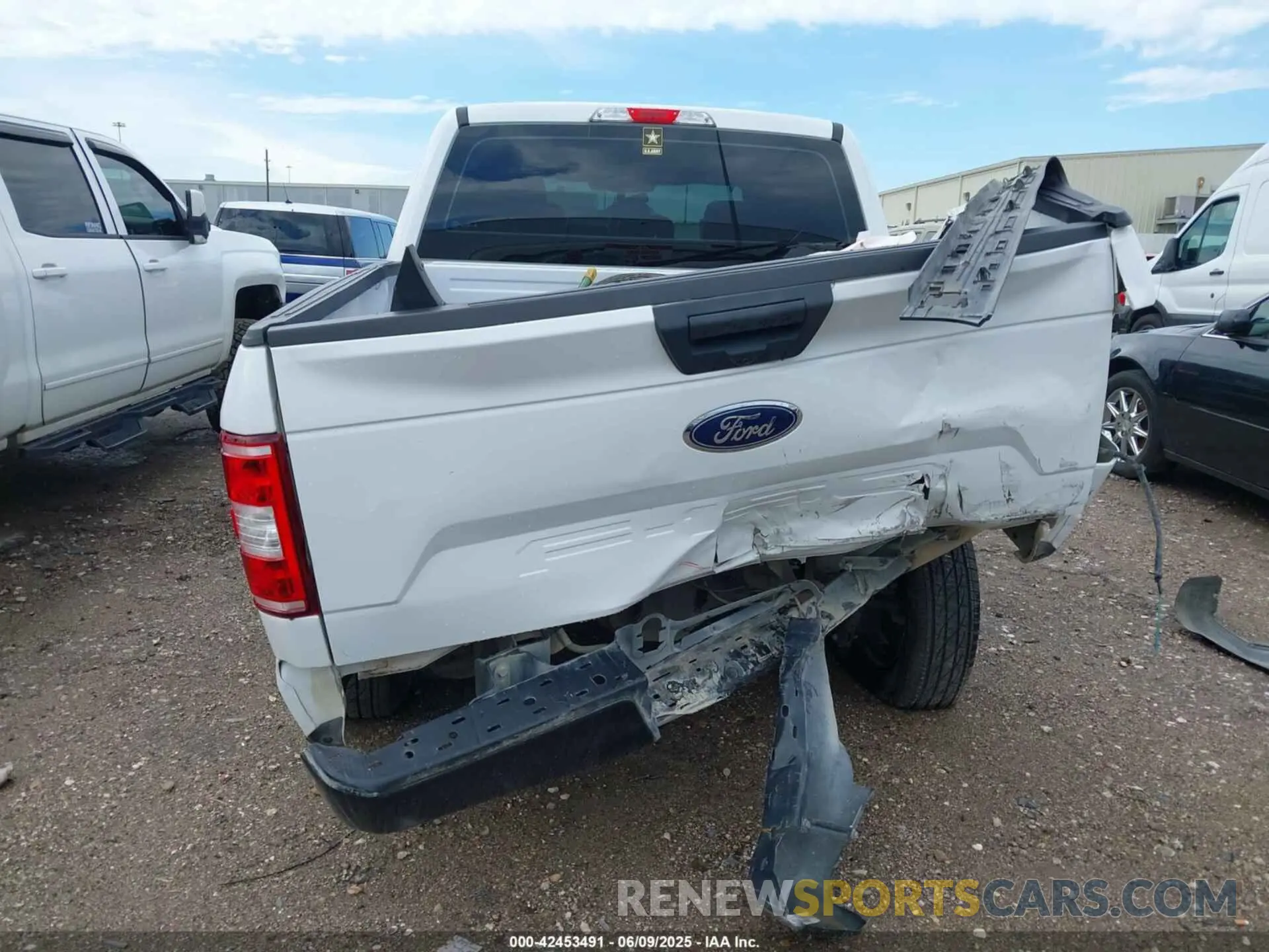 16 Фотография поврежденного автомобиля 1FTEW1C51LKE08906 FORD F-150 2020