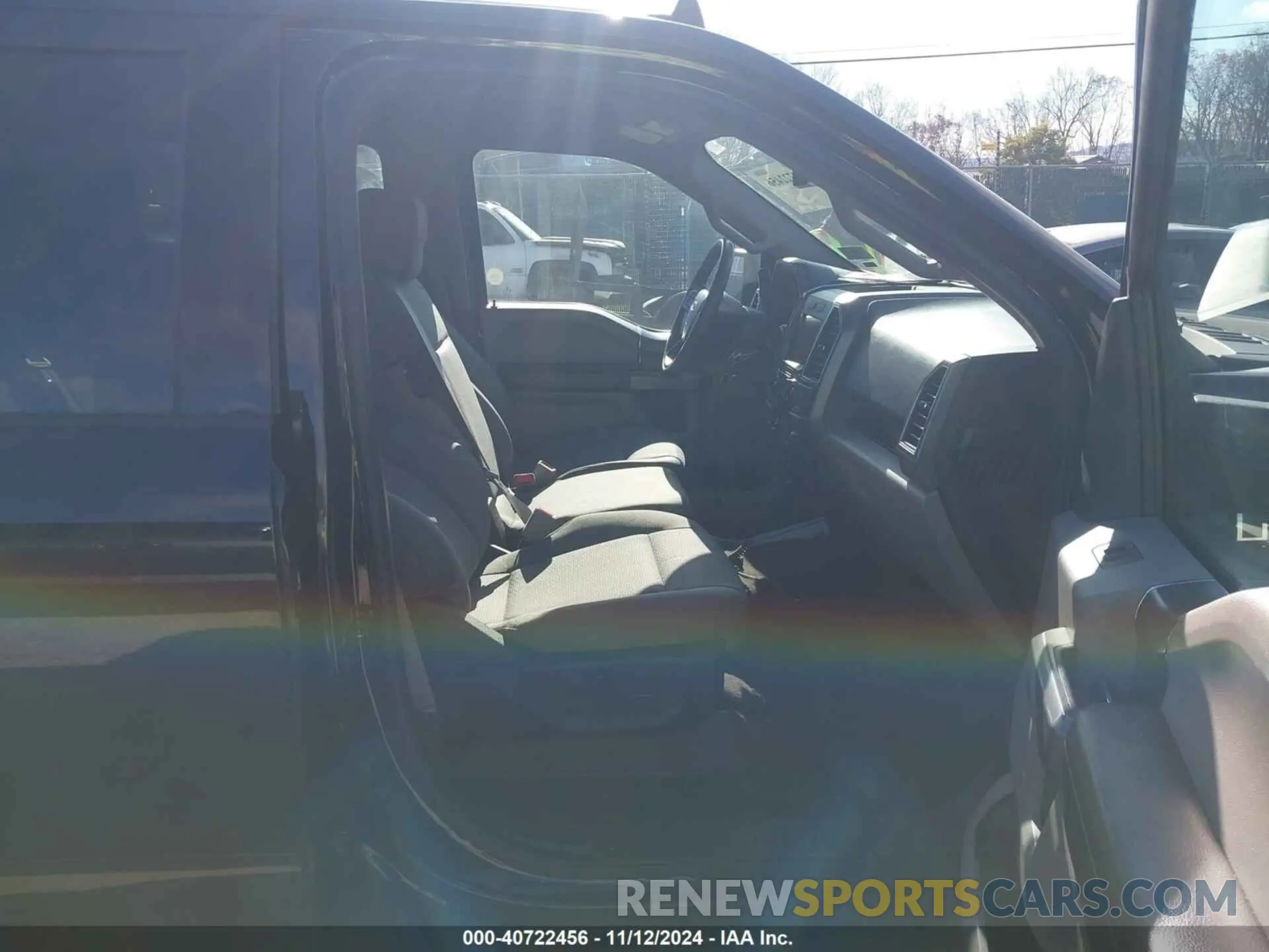 5 Photograph of a damaged car 1FTEW1C56LKD25620 FORD F-150 2020